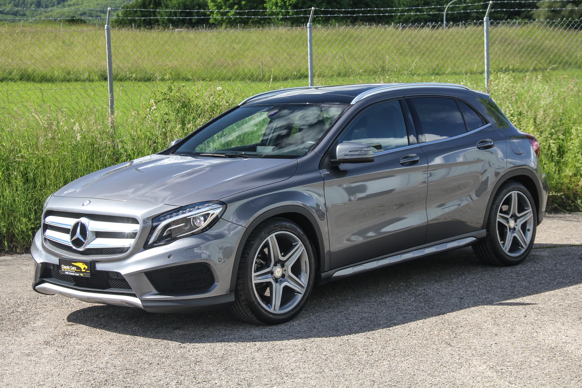 MERCEDES-BENZ GLA 250 AMG Line 4Matic 7G-DCT 🇩🇪 ⭐⭐⭐⭐⭐-showroom-element-2