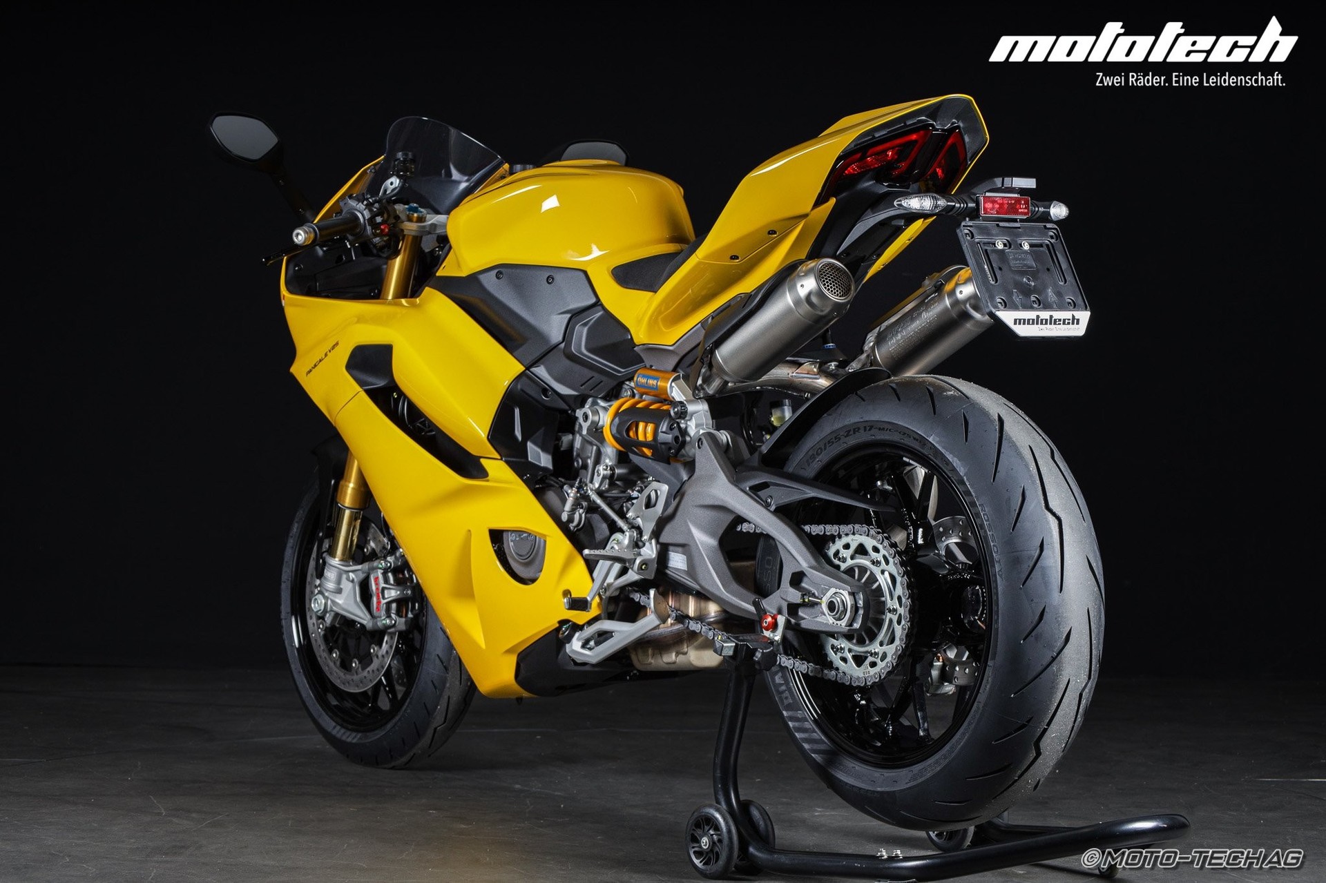 DUCATI Panigale V2 S (35kW) / 4 JAHRE GARANTIE-showroom-element-3