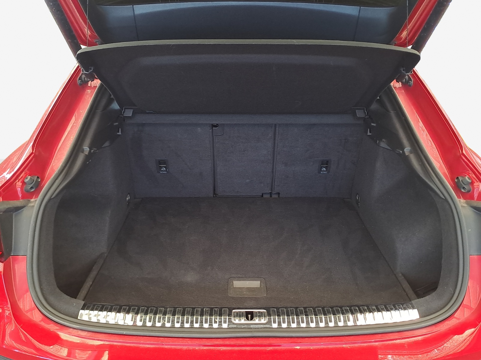 AUDI Q3 Sportback 35 TFSI S line Attraction S-tronic-image-12