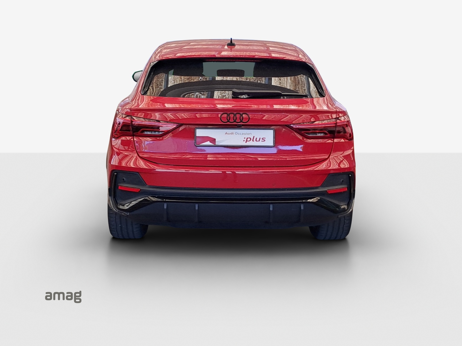 AUDI Q3 Sportback 35 TFSI S line Attraction S-tronic-image-3