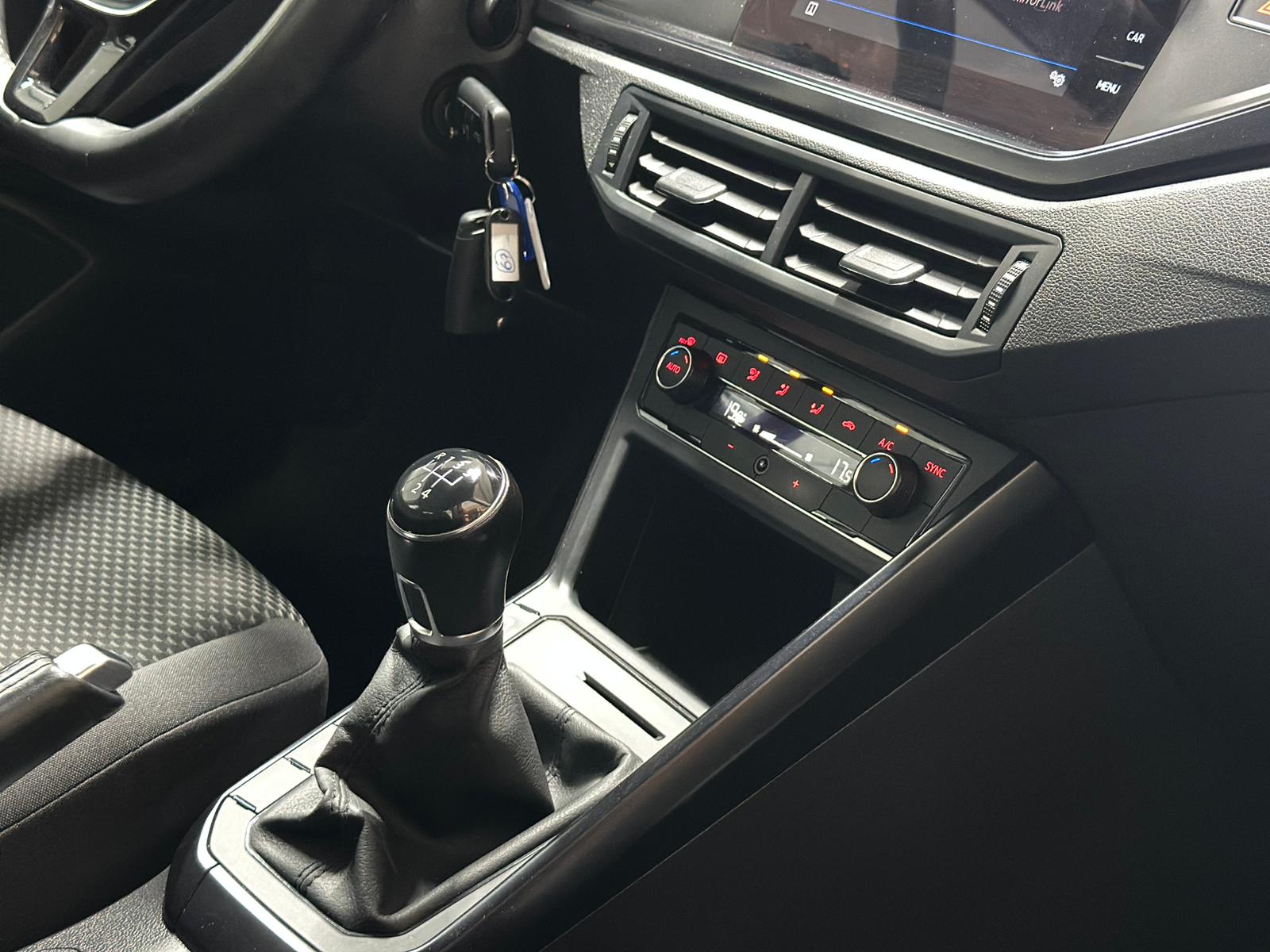 VW Polo 1.0 BMT Trendline-image-13