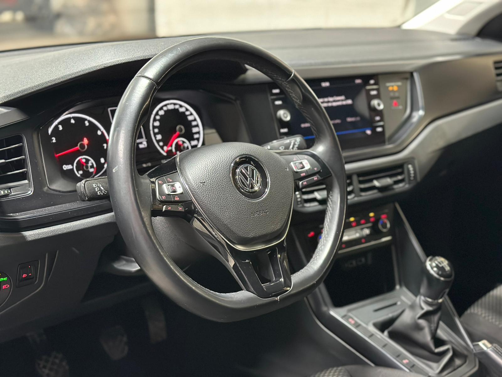 VW Polo 1.0 BMT Trendline-image-15