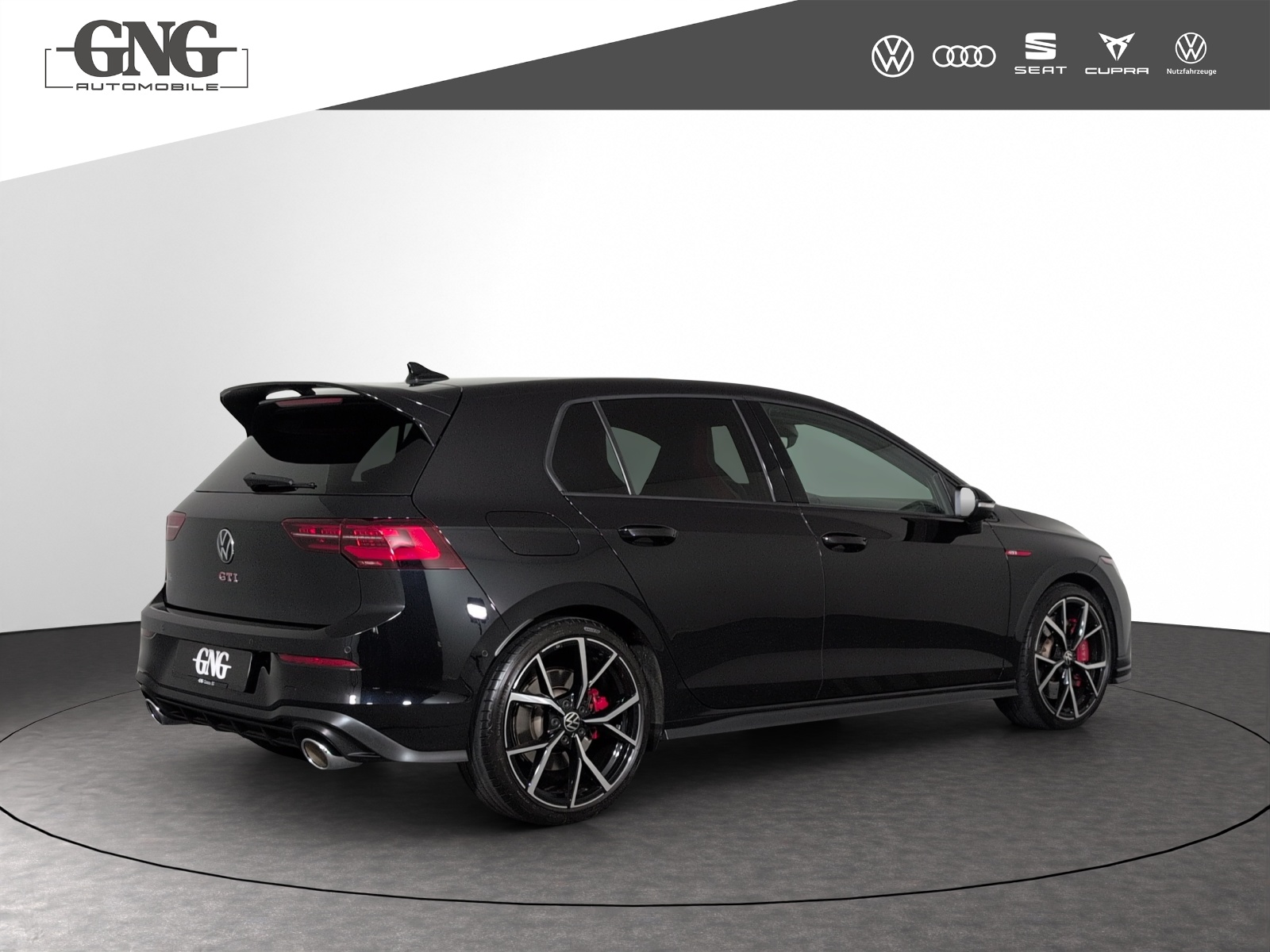 VW Golf 2.0 TSI GTI Clubsport DSG-image-2