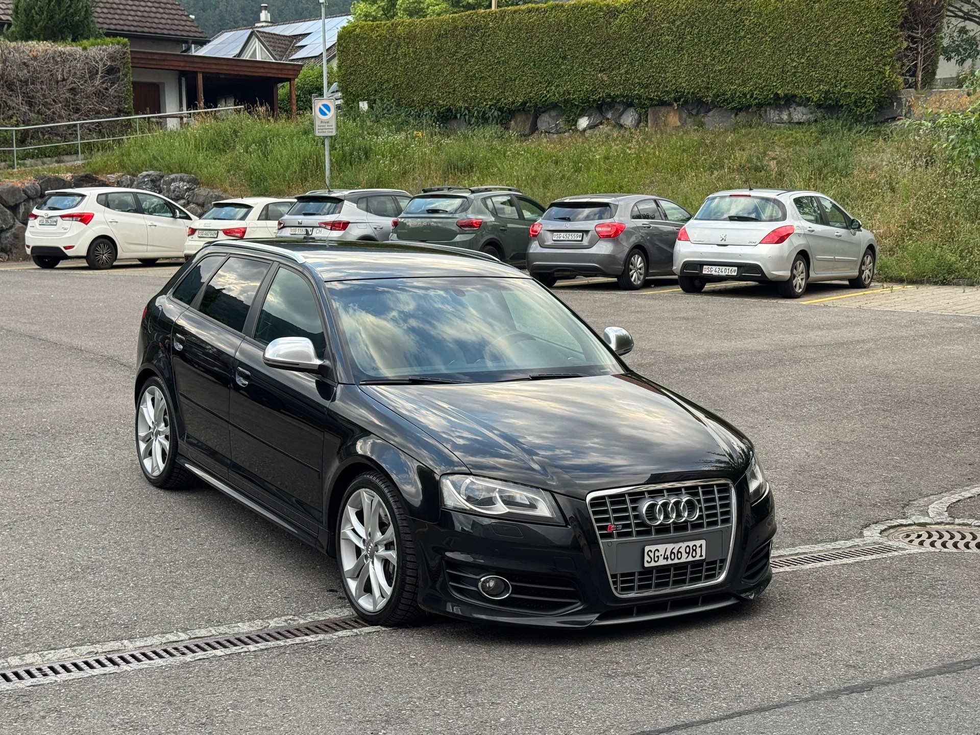 AUDI S3 Sportback 2.0 TFSI quattro-image-2
