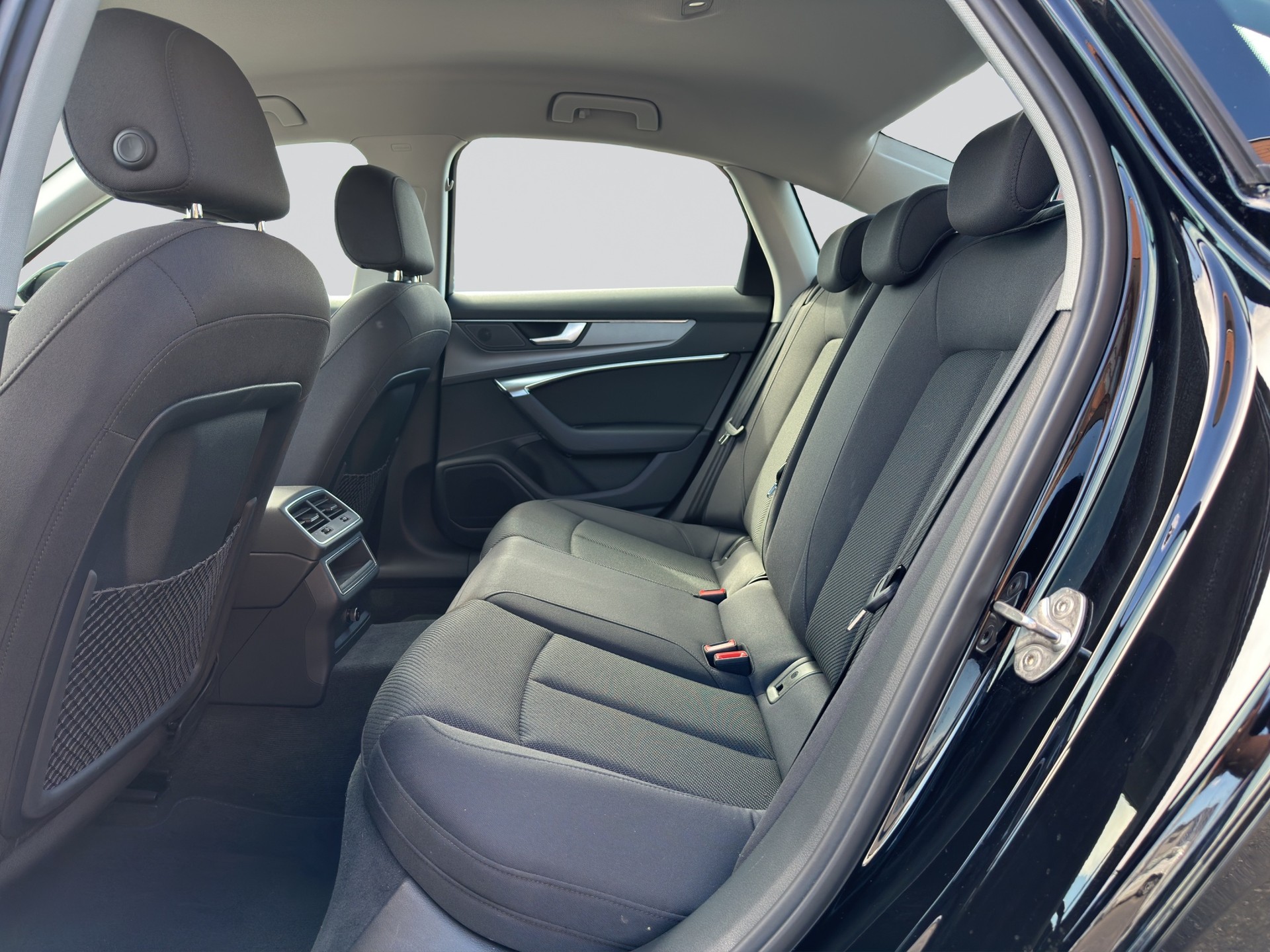 AUDI A6 Limousine 40 TDI S-tronic-image-7