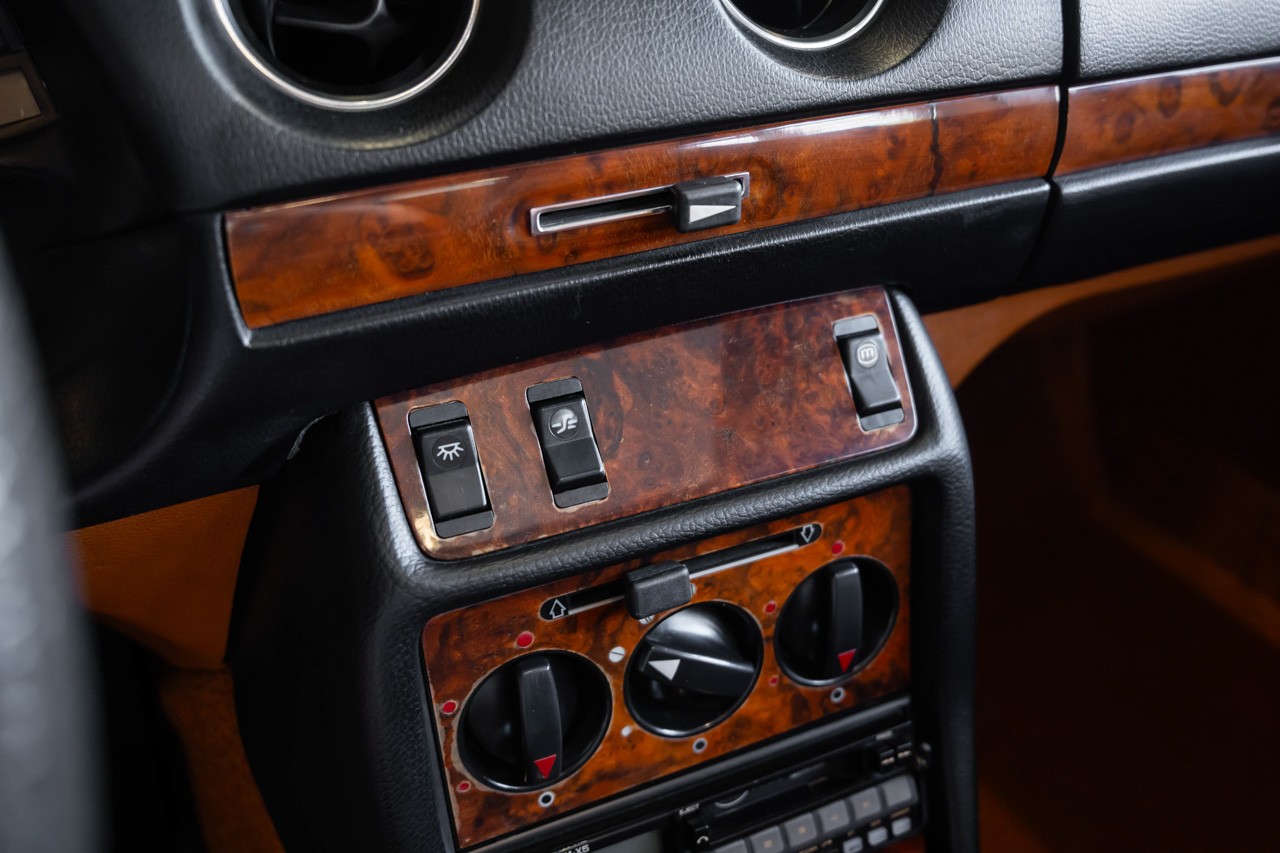 MERCEDES-BENZ 280 CE Automatic-image-21