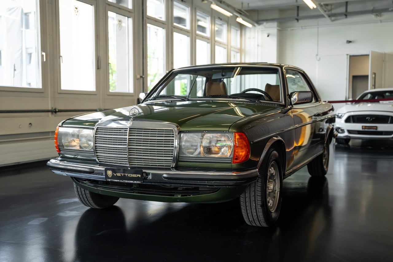 MERCEDES-BENZ 280 CE Automatic-image-2