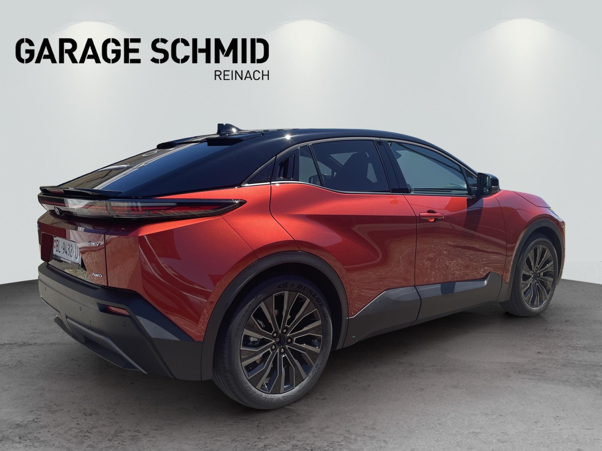 TOYOTA C-HR+ Premium AWD-image-6