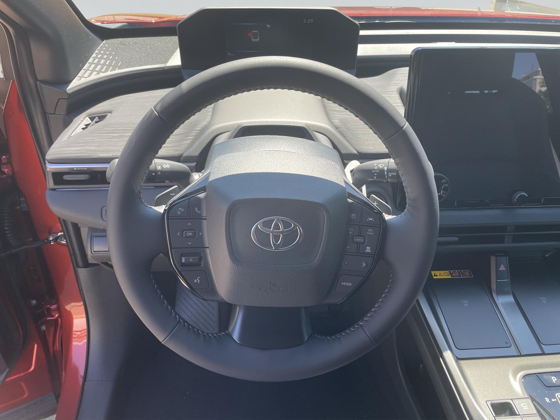 TOYOTA C-HR+ Premium AWD-image-10