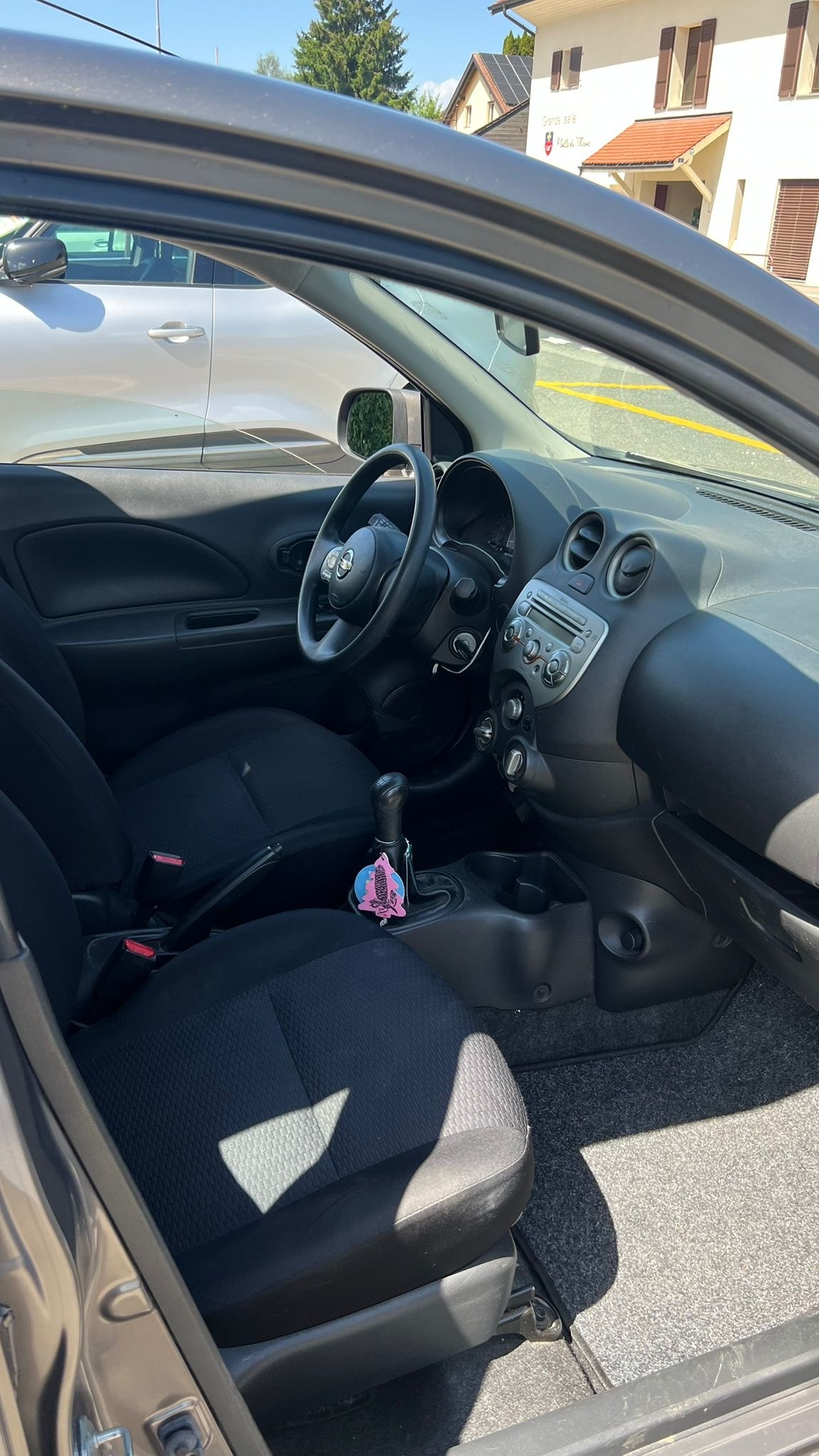 NISSAN Micra 1.2 30th Edition-image-4