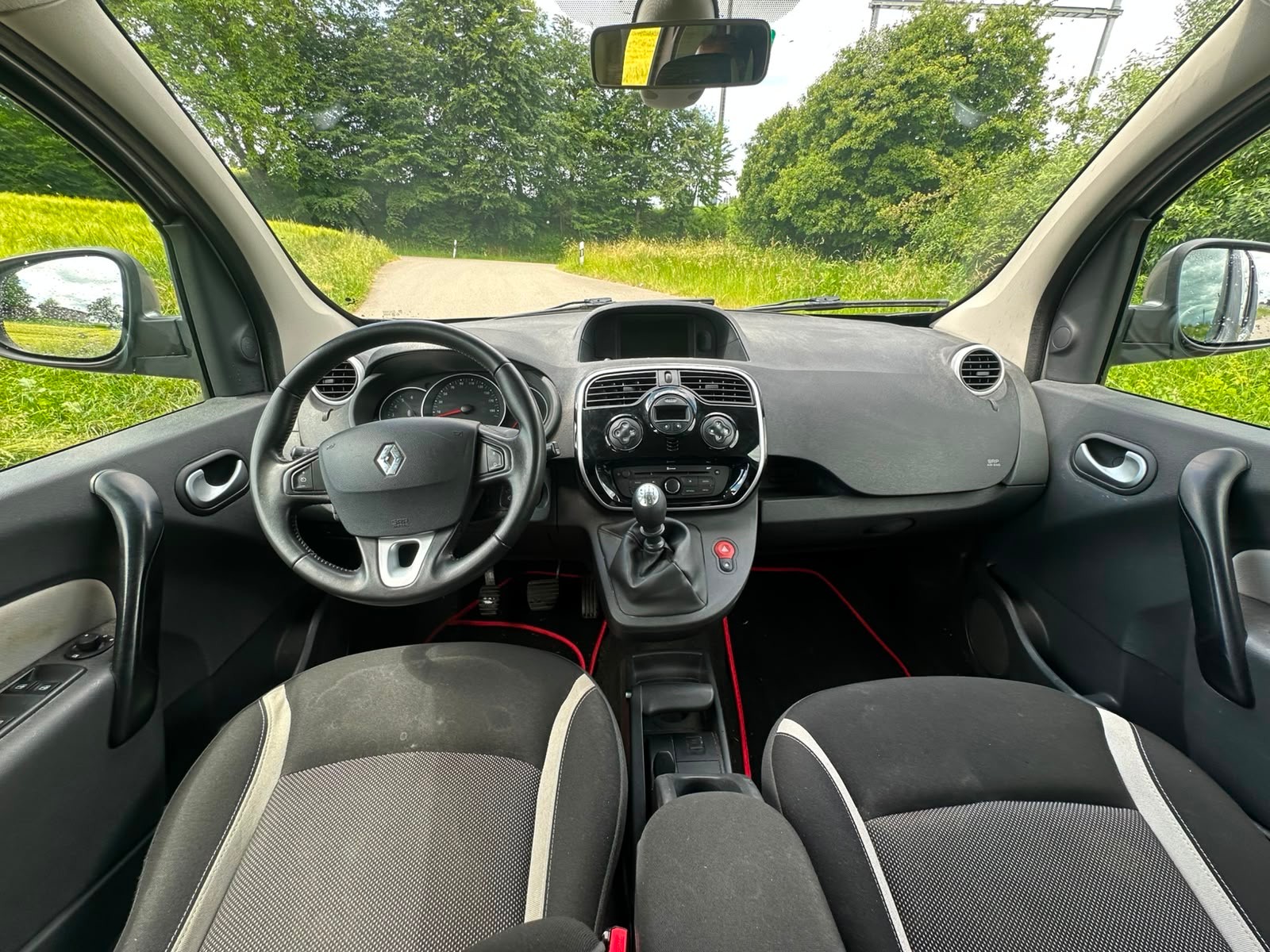 RENAULT Kangoo 1.2 16V Turbo Extrem-image-10