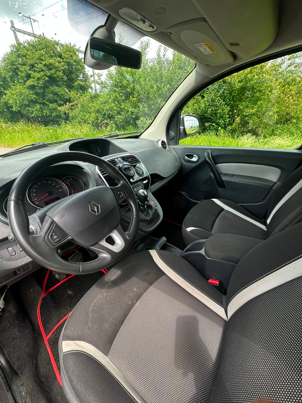 RENAULT Kangoo 1.2 16V Turbo Extrem-image-11