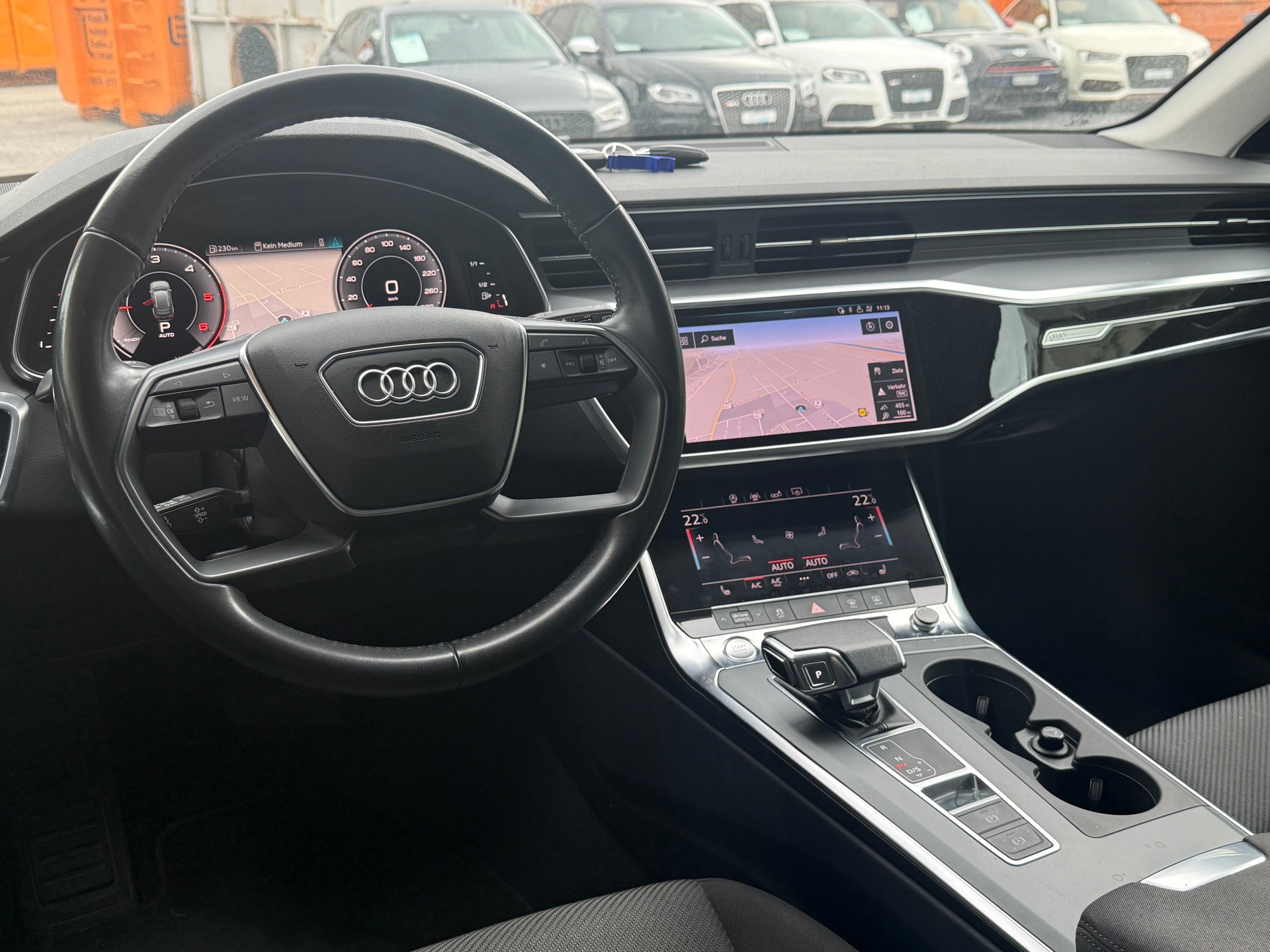 AUDI A6 Avant 40 TDI Design S-tronic-image-11