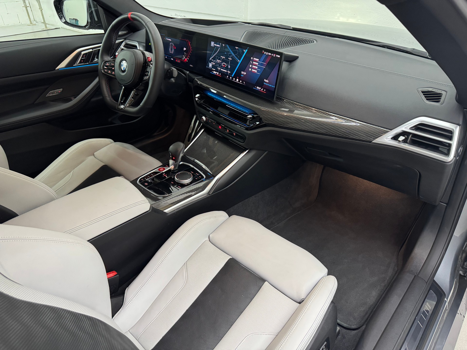 BMW M4 Coupé Competition M xDrive | Skyscraper Grau Met.-image-11