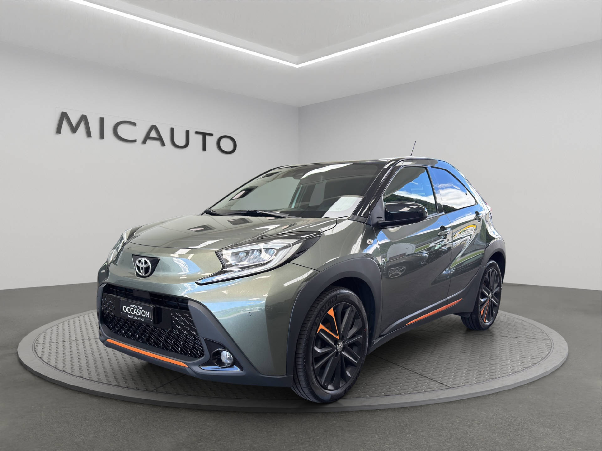 TOYOTA Aygo X 1.0 VVT-i Limited-image-3
