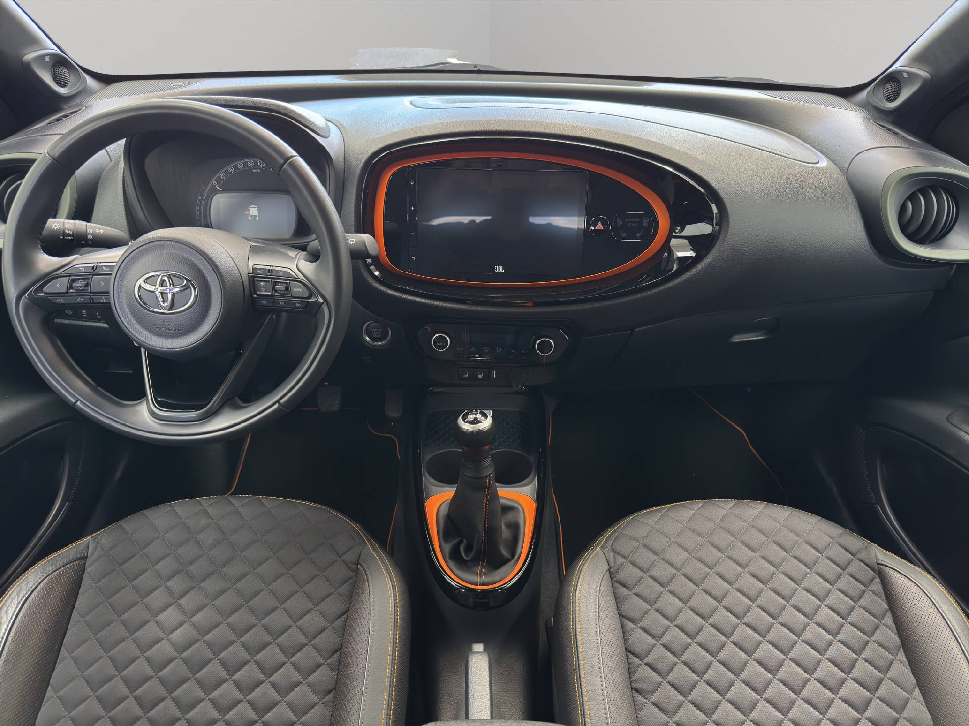 TOYOTA Aygo X 1.0 VVT-i Limited-image-8