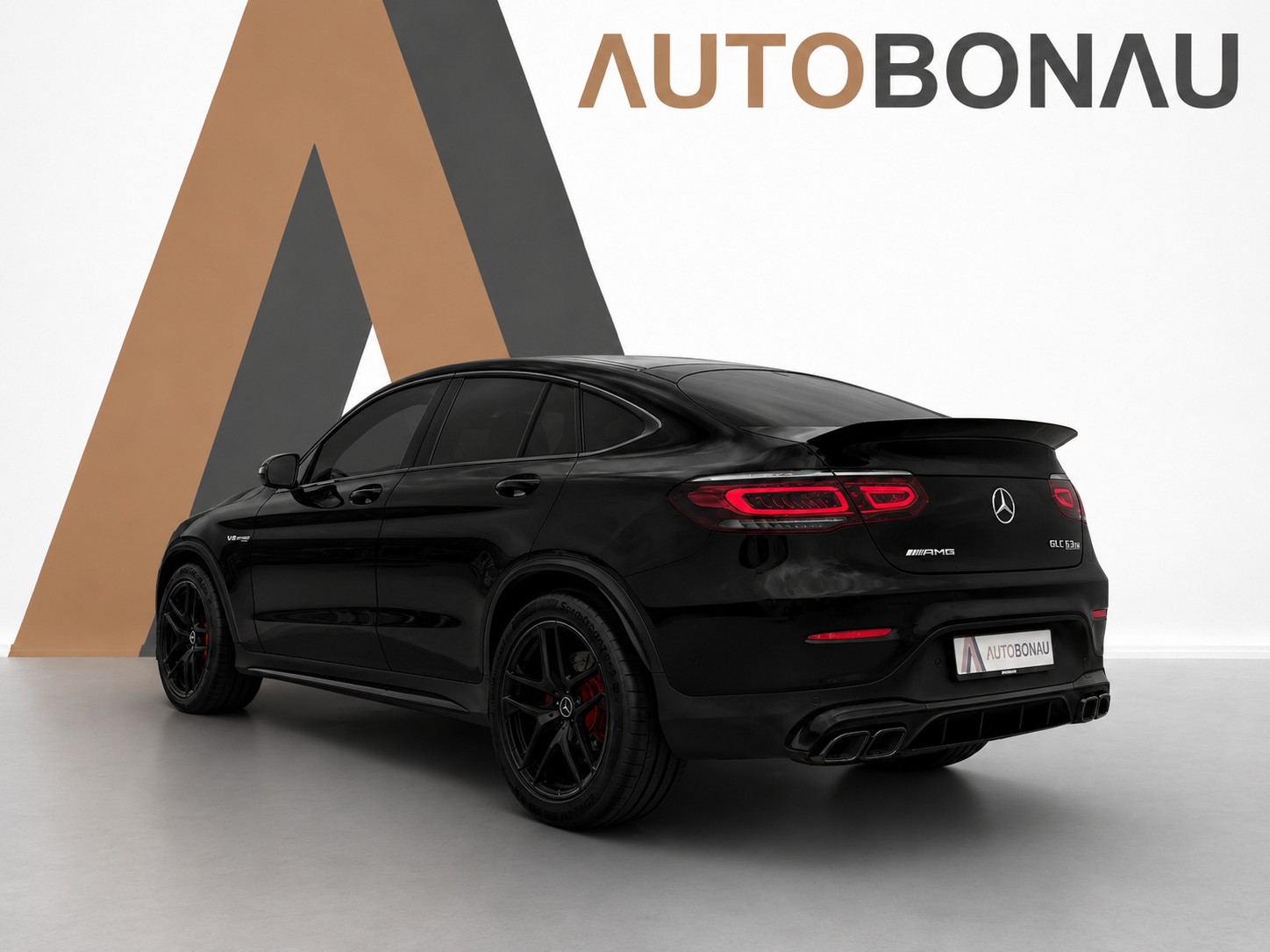MERCEDES-BENZ GLC 63 S AMG 4m+ Coupé-showroom-element-2