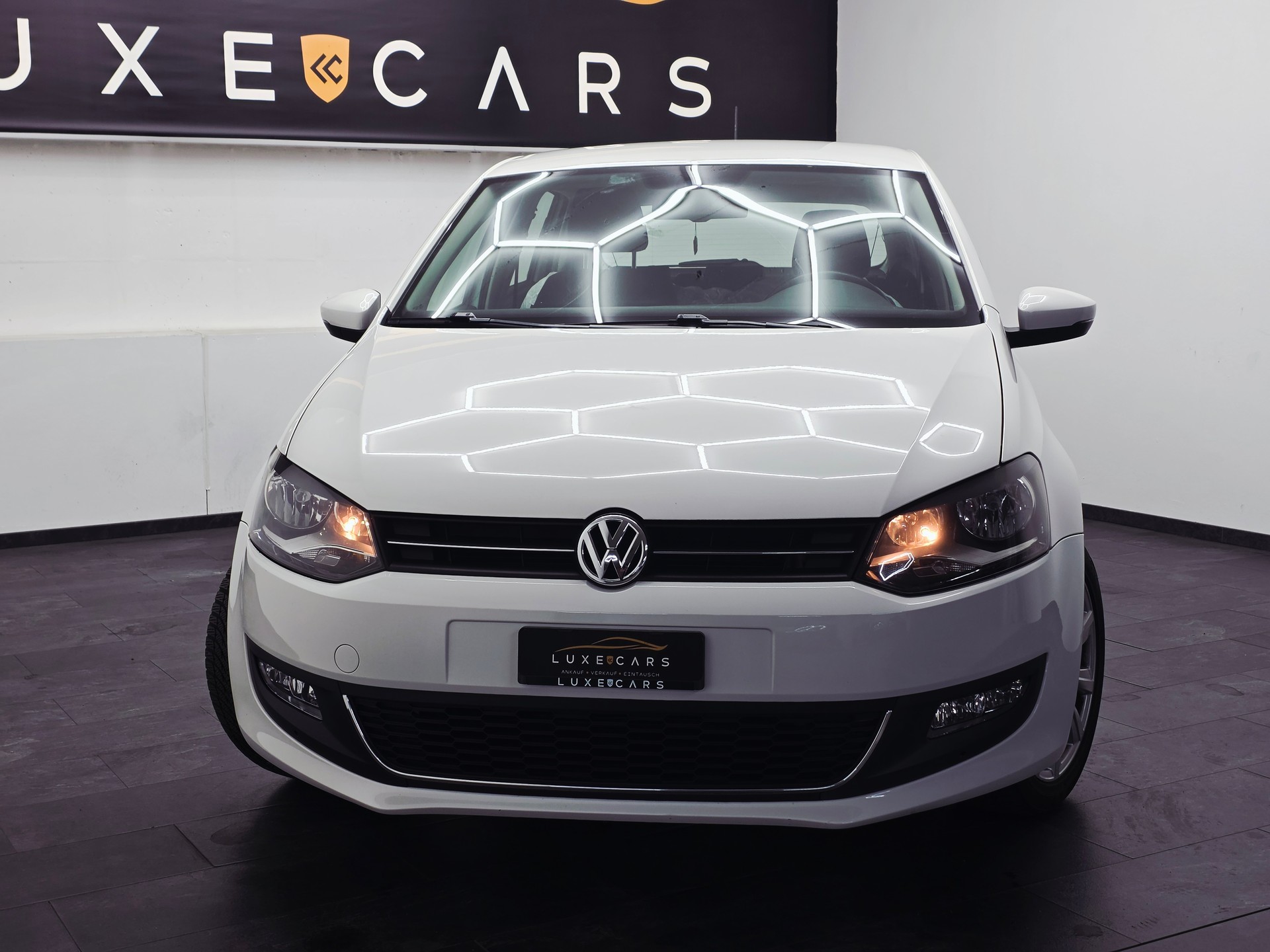 VW Polo 1.2 TSI Trendline 105 PS*NEUE KETTE*FRISCH MFK UND SERVICE*-image-3