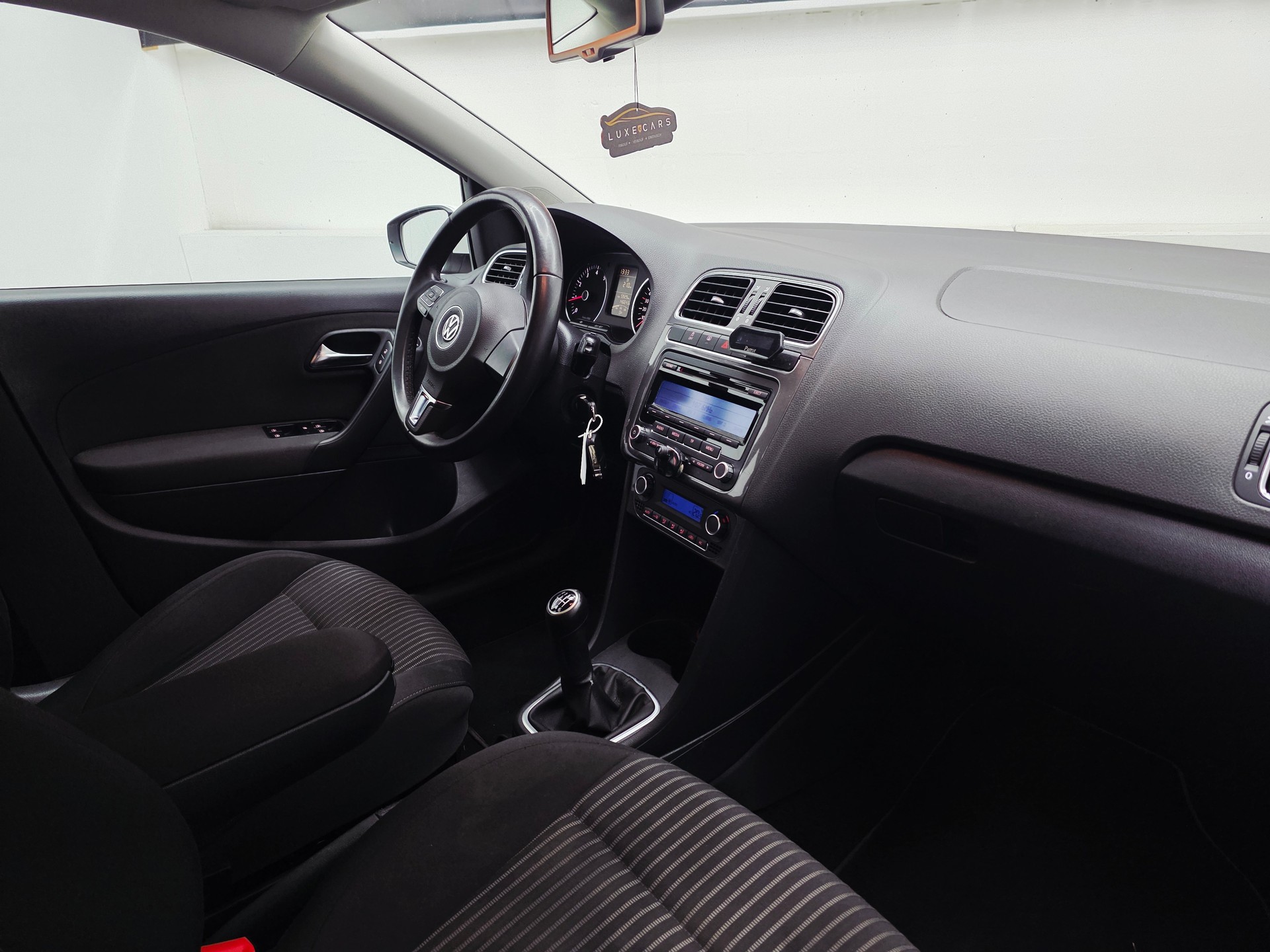 VW Polo 1.2 TSI Trendline 105 PS*NEUE KETTE*FRISCH MFK UND SERVICE*-image-12