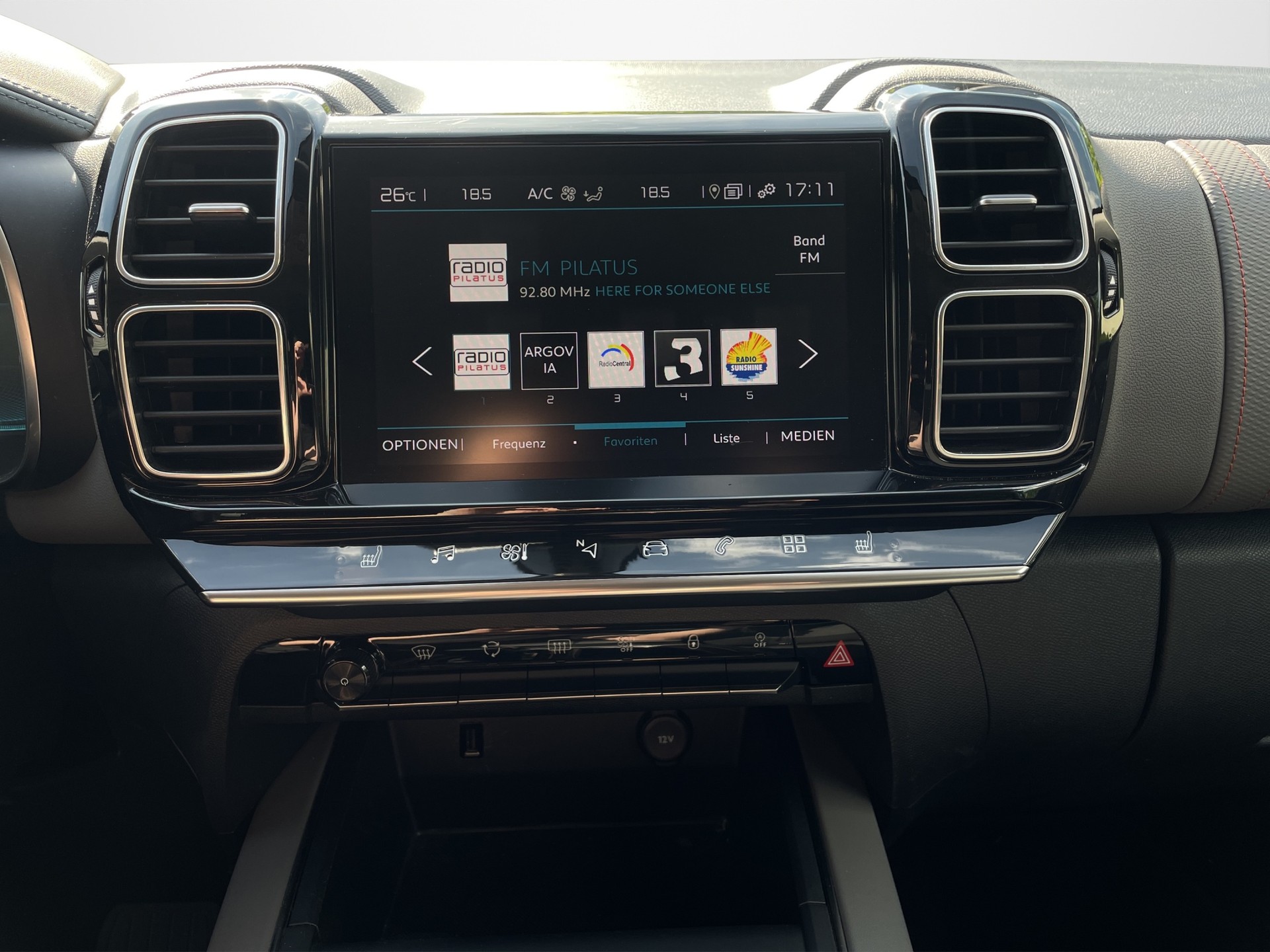 CITROEN C5 Aircross 1.6i PureTech Feel EAT8-image-15