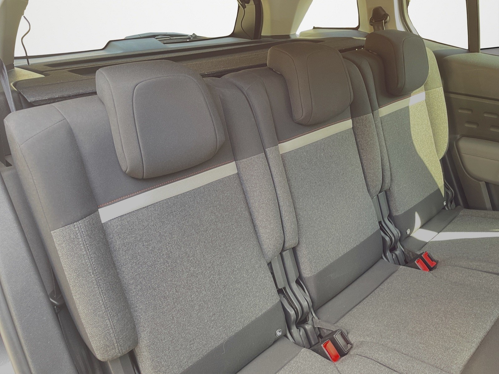 CITROEN C5 Aircross 1.6i PureTech Feel EAT8-image-17