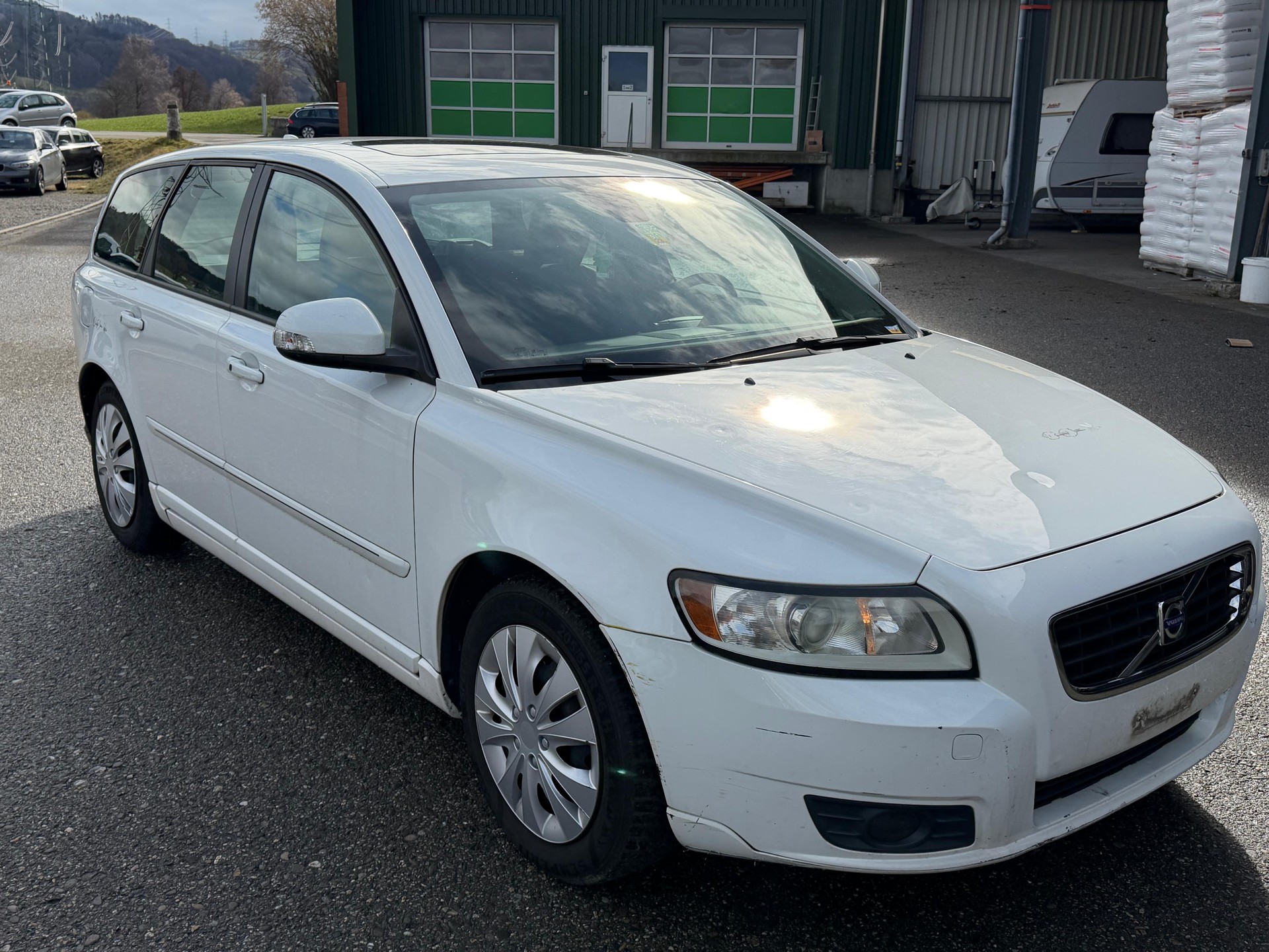 VOLVO V50 D5-image-0