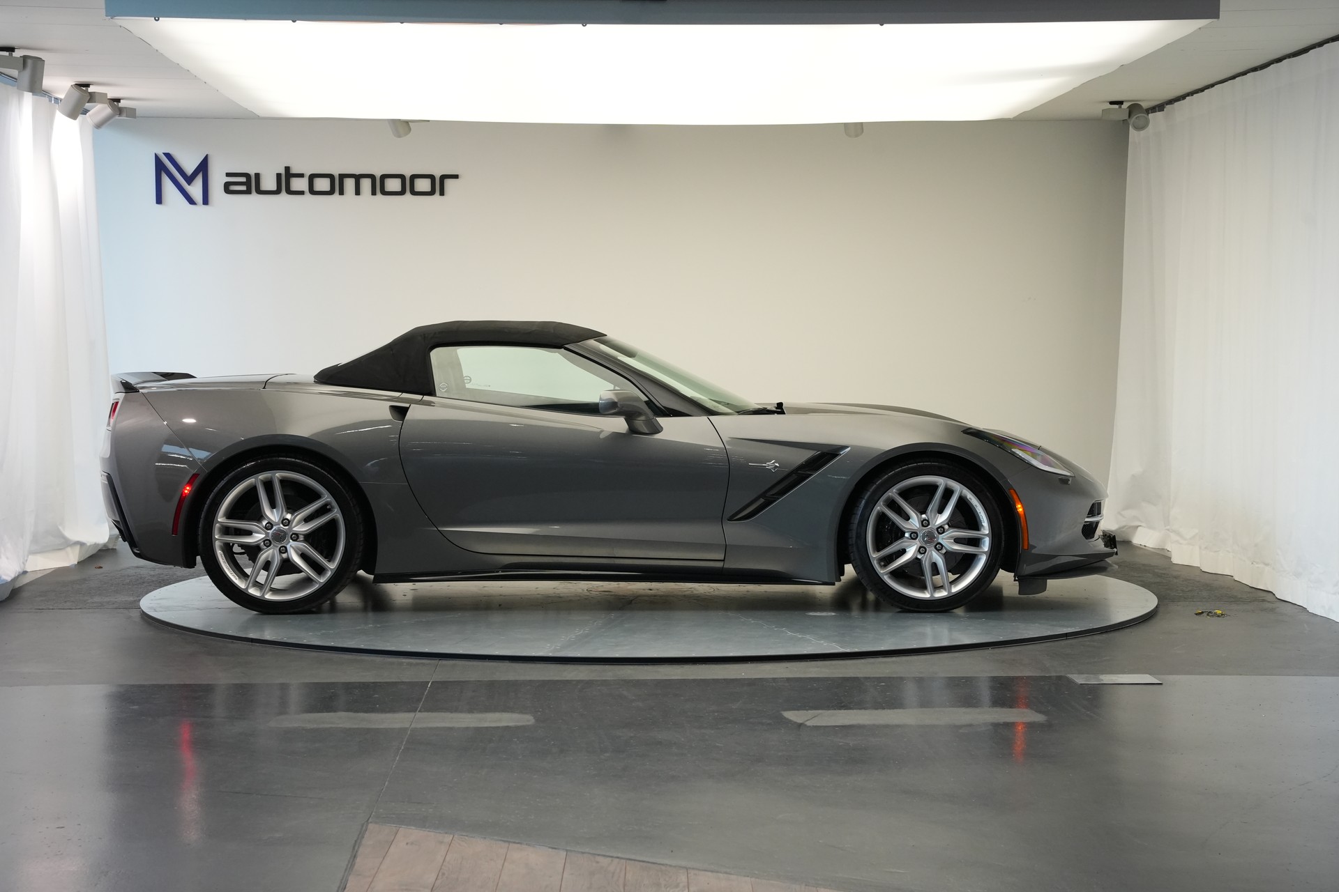 CHEVROLET Corvette Convertible Stingray Automatic-image-3