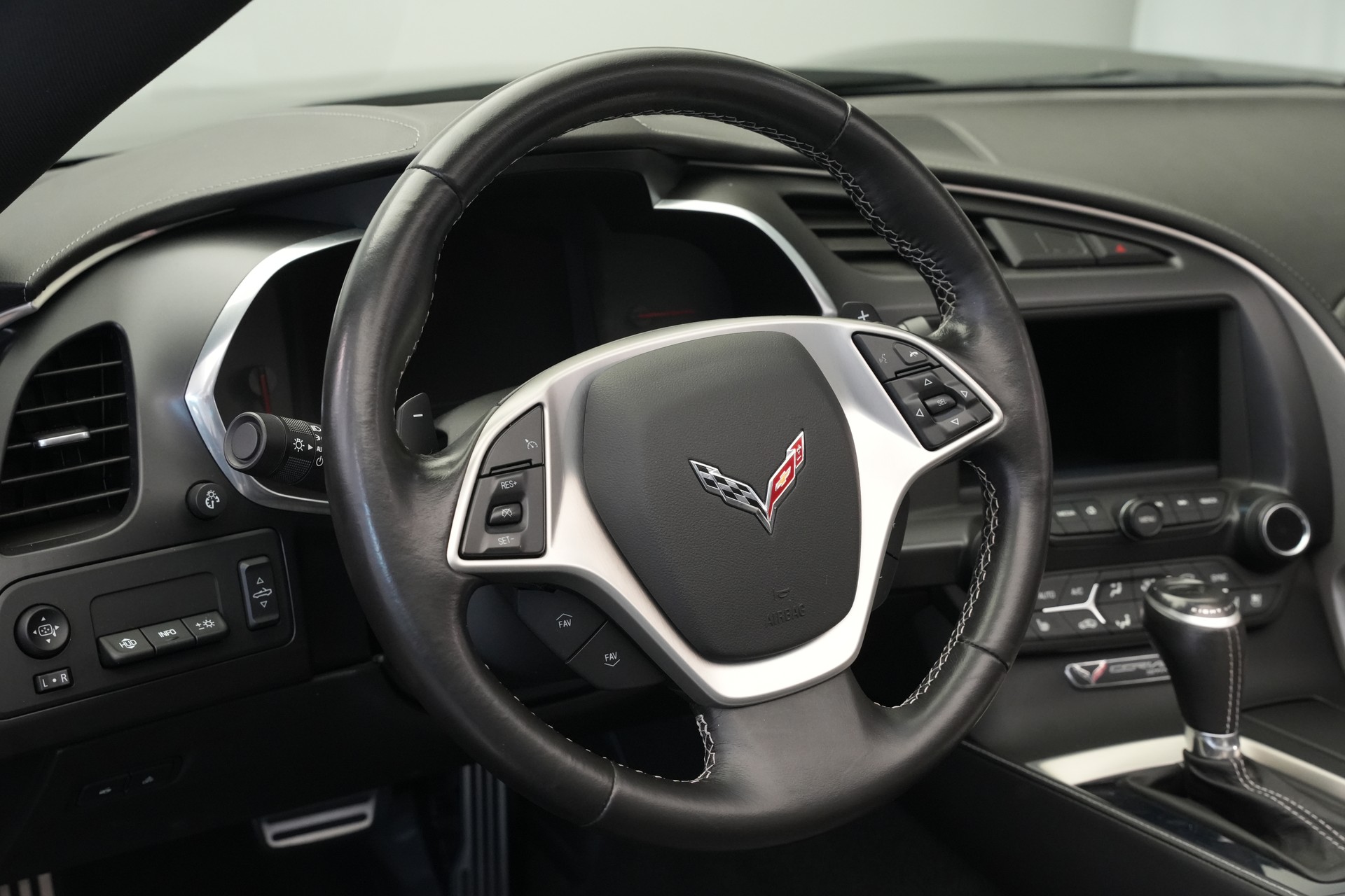 CHEVROLET Corvette Convertible Stingray Automatic-image-24