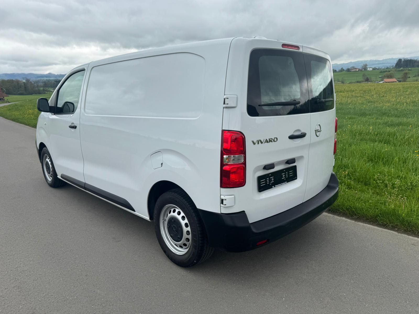 OPEL Vivaro Cargo 1.5 D s/s M-image-1