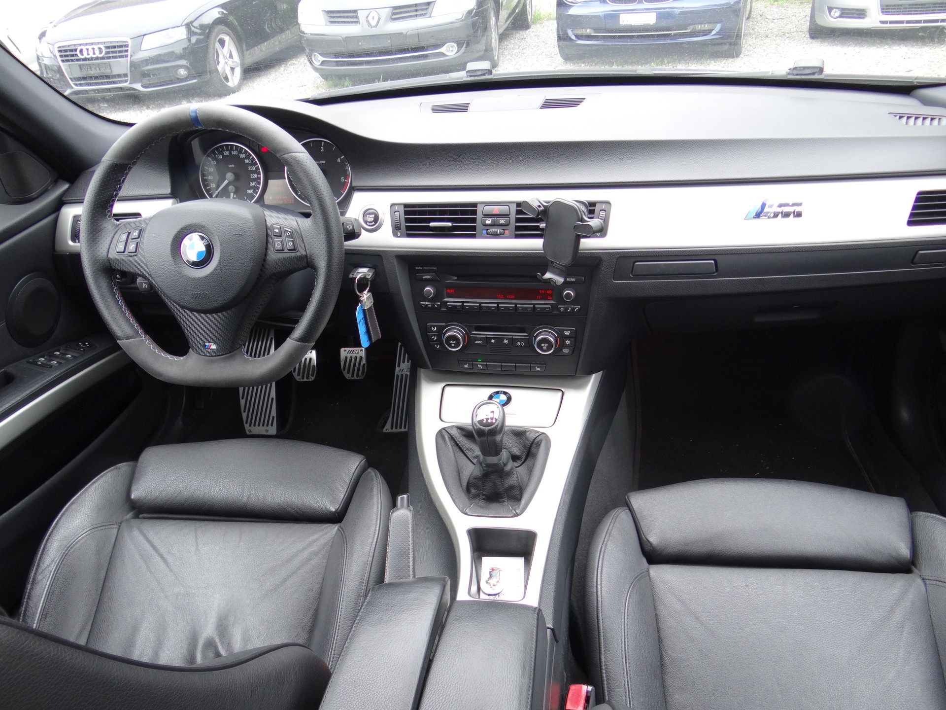 BMW 320d Touring M Sport-image-7