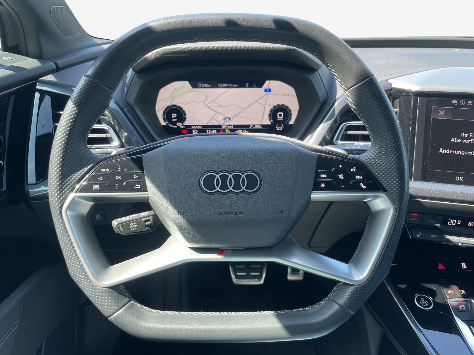 AUDI Q4 e-tron 50 quattro-image-17