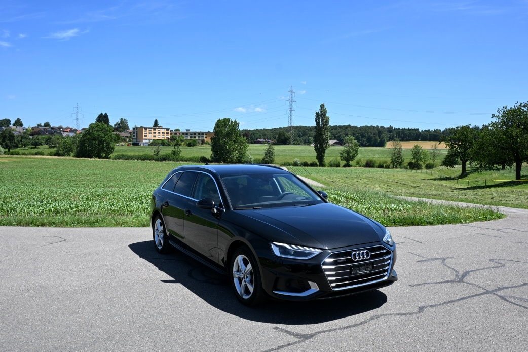 AUDI A4 Avant 2.0 TDI 40 advanced Attraction quattro S-tronic-image-1