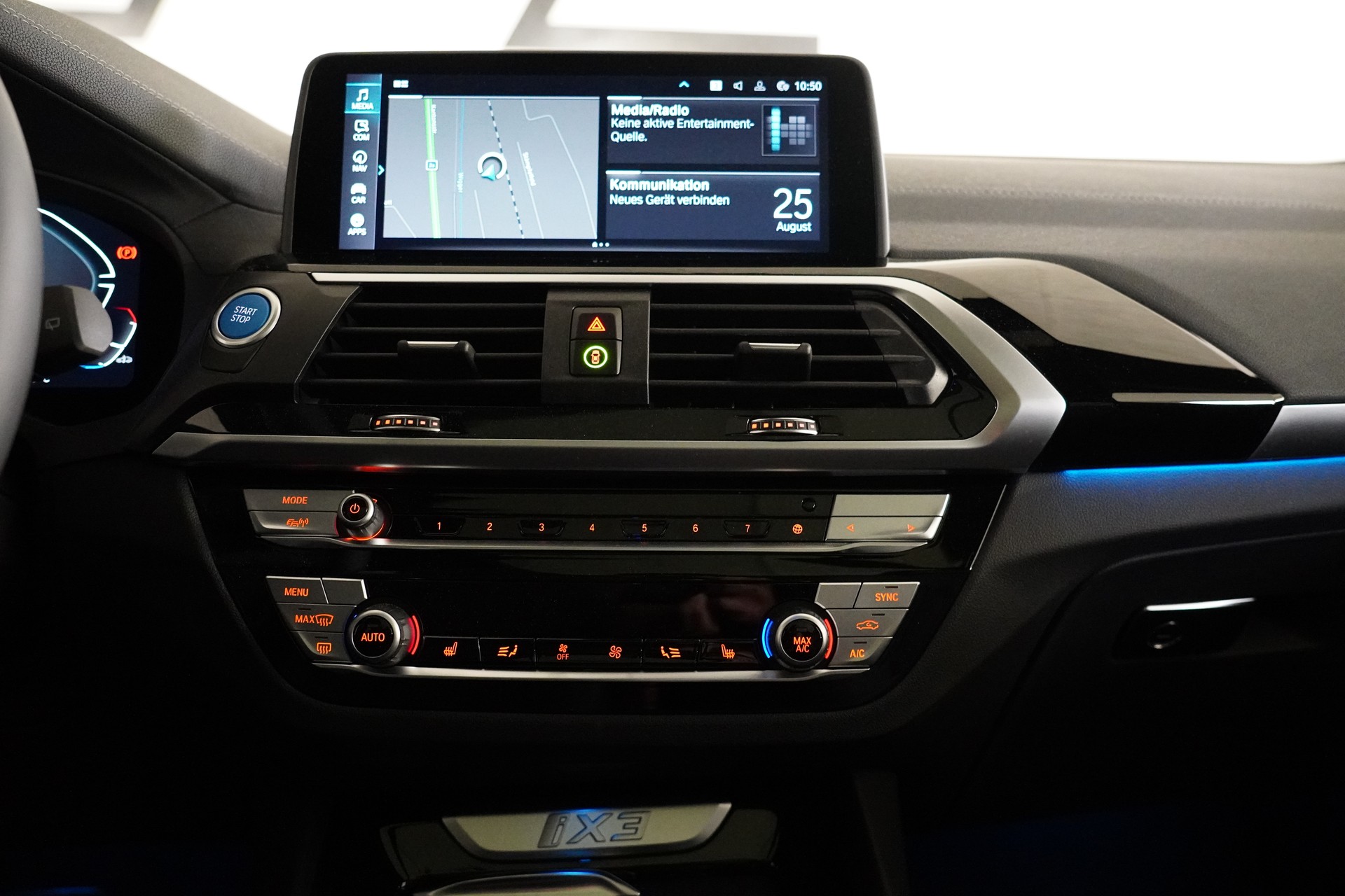 BMW iX3-image-22