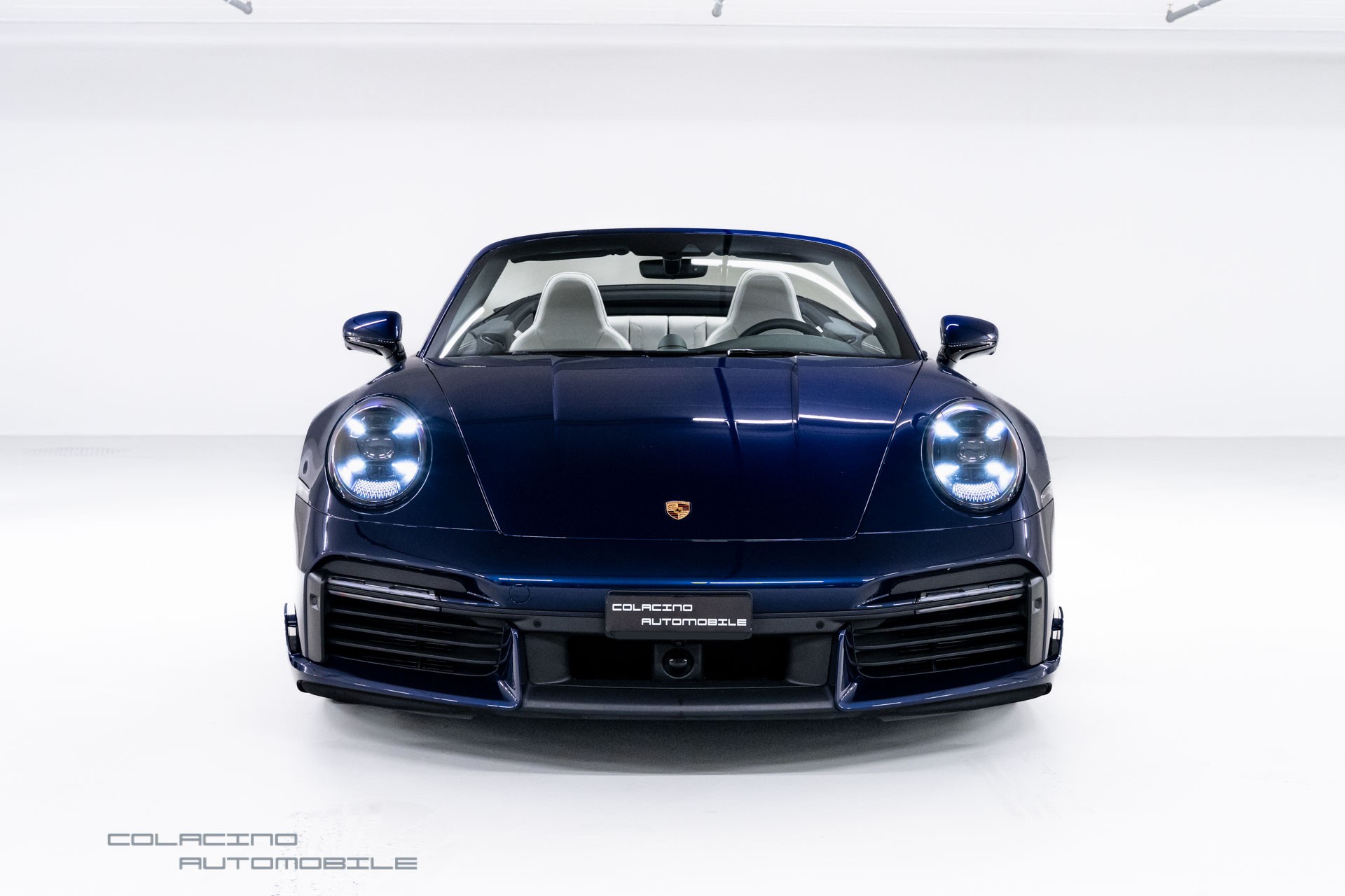 PORSCHE 911 Turbo S Cabriolet PDK-image-6