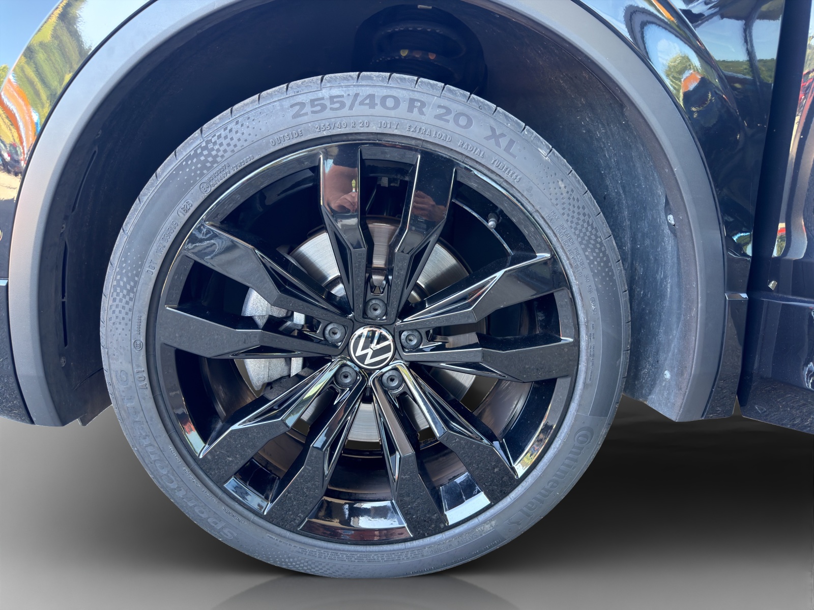VW Tiguan 2.0TSI R-Line 4Motion DSG-image-13