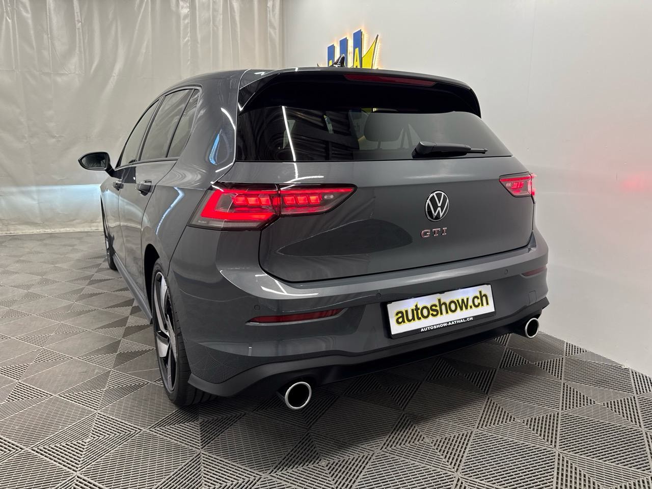 VW Golf 2.0 TSI GTI DSG-image-14