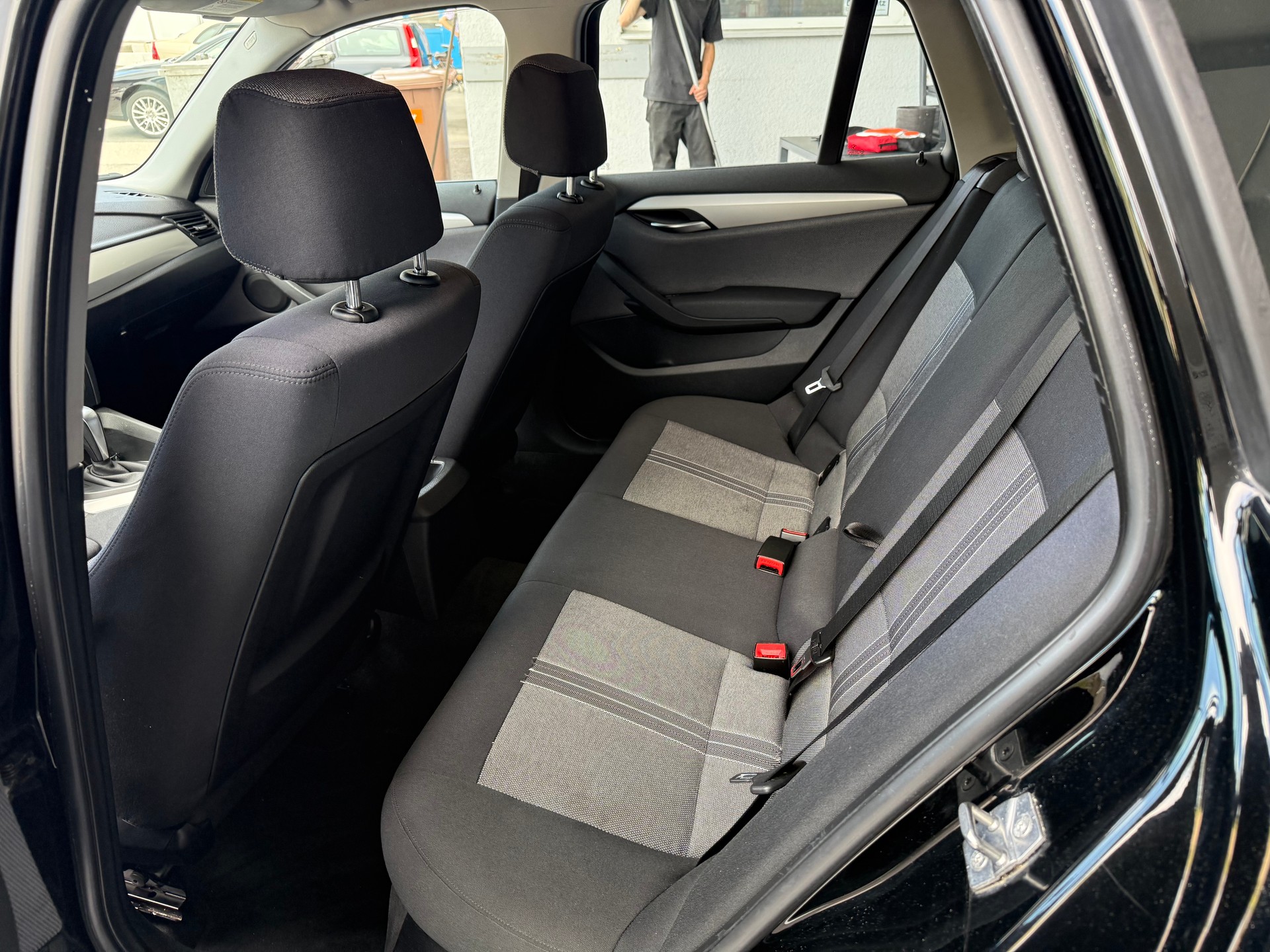 BMW X1 xDrive 20d Steptronic-image-12