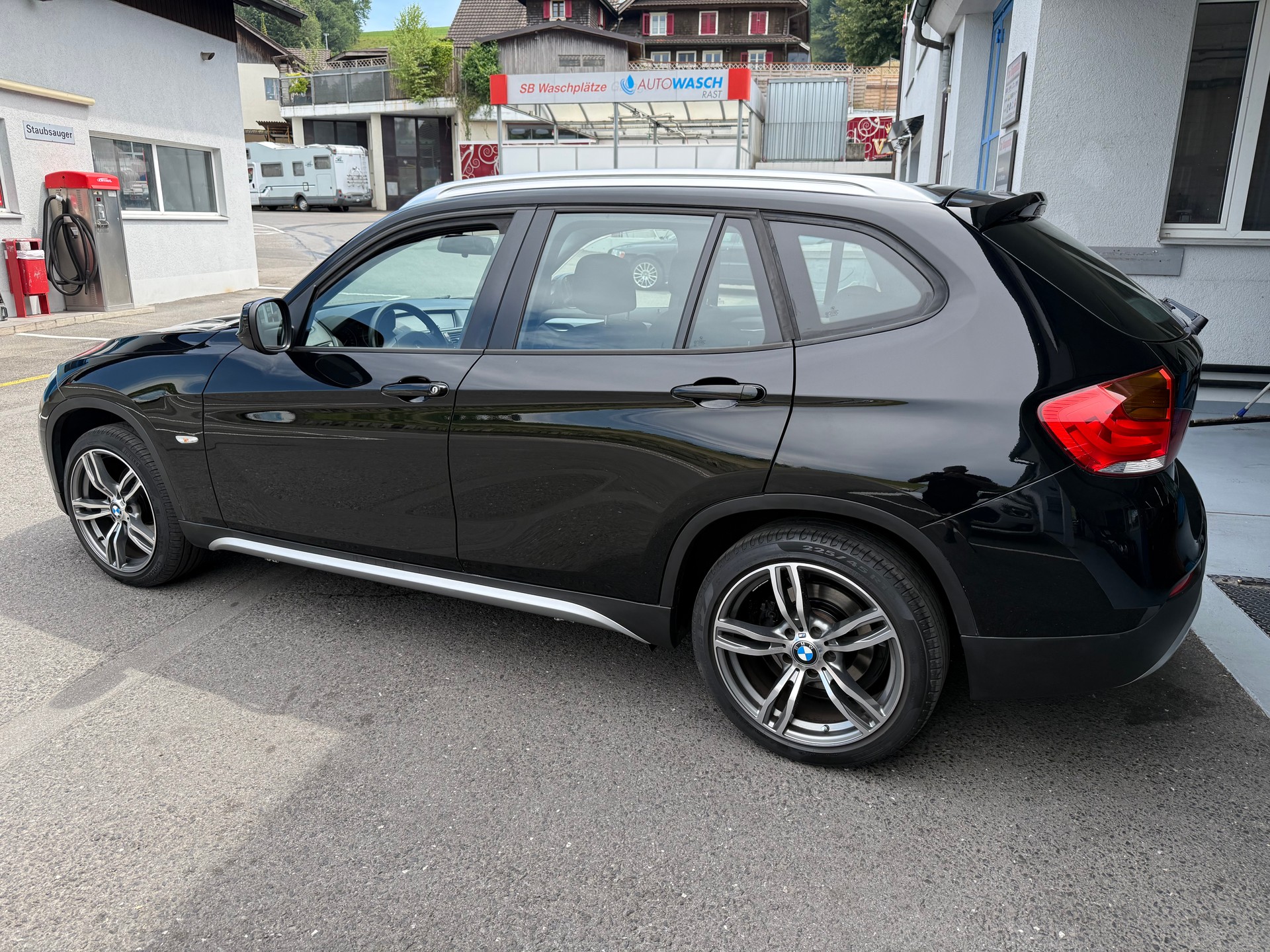 BMW X1 xDrive 20d Steptronic-image-4
