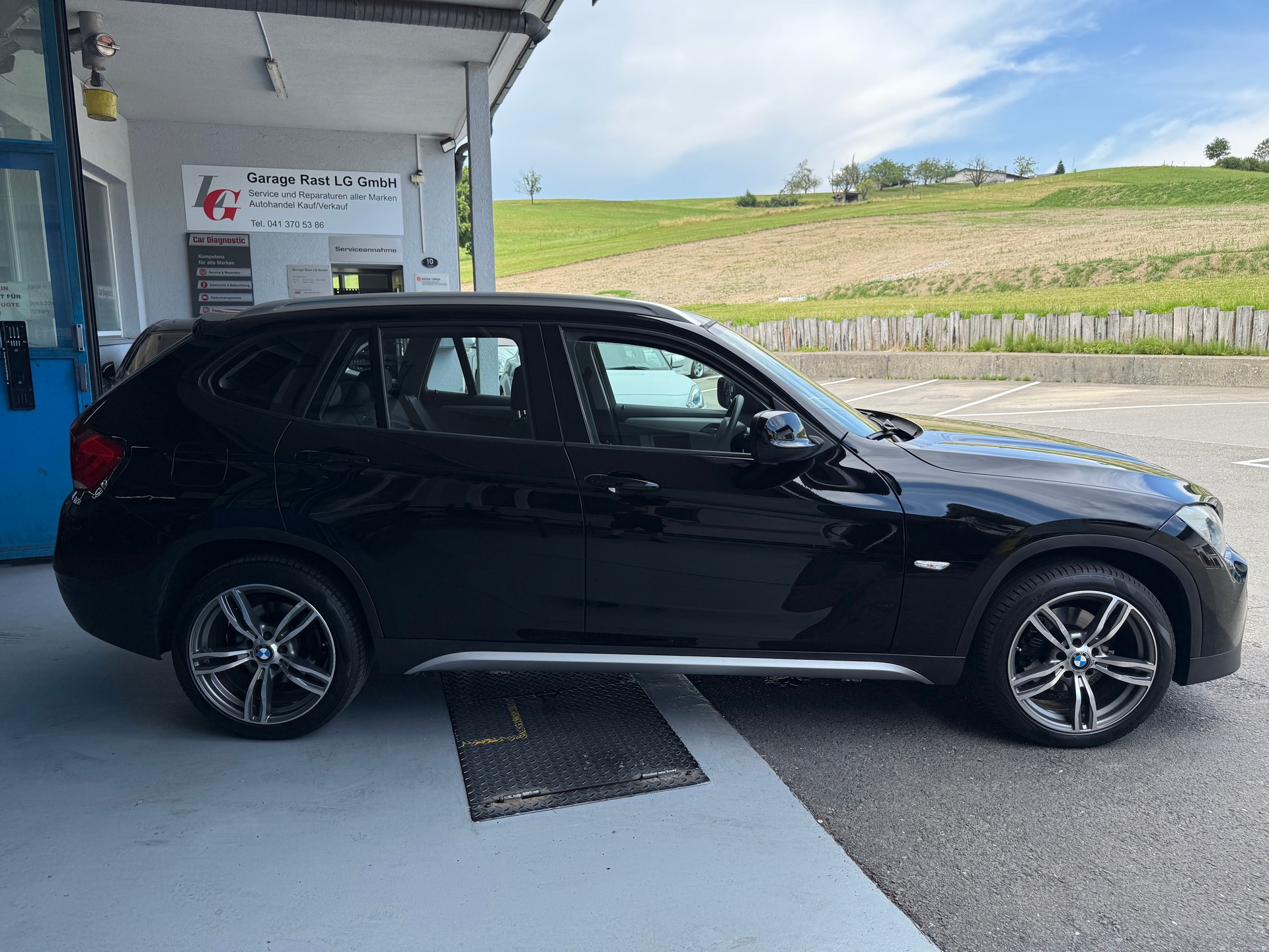 BMW X1 xDrive 20d Steptronic-image-8