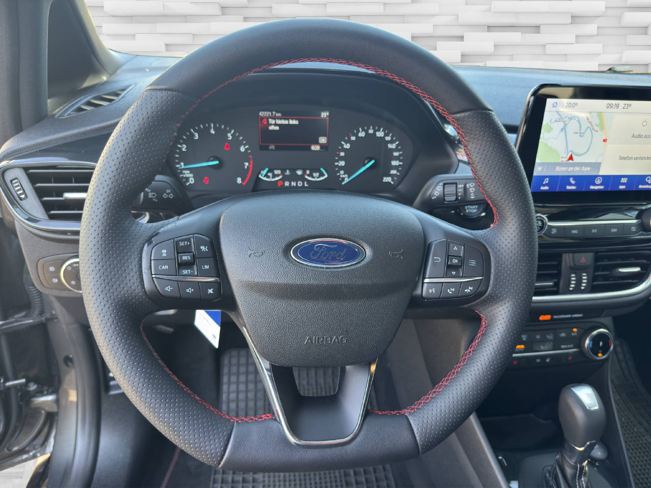 FORD Fiesta 1.0 EcoB Hybrid ST-Line X-image-7