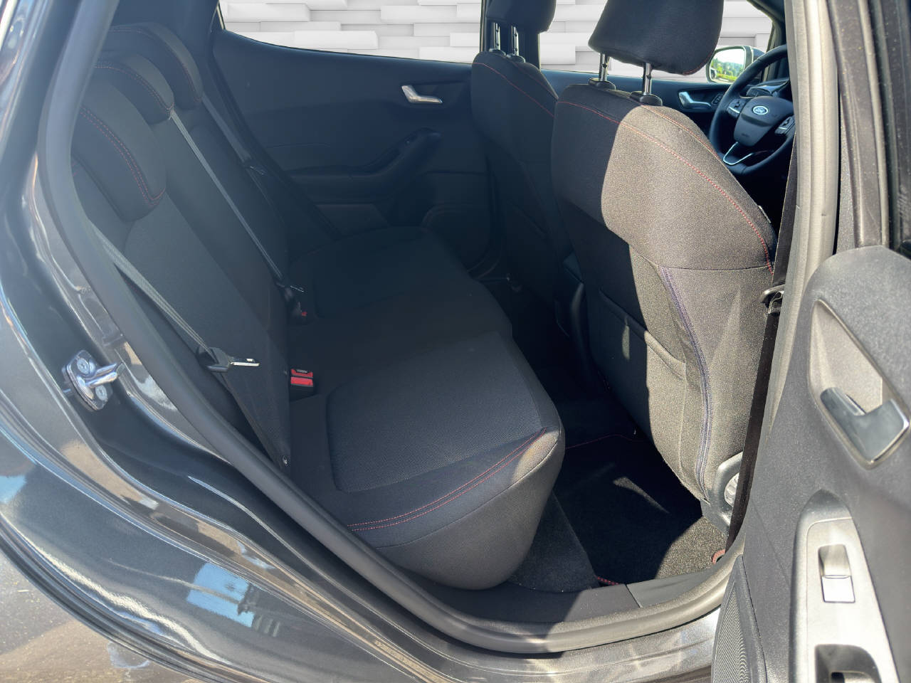 FORD Fiesta 1.0 EcoB Hybrid ST-Line X-image-10