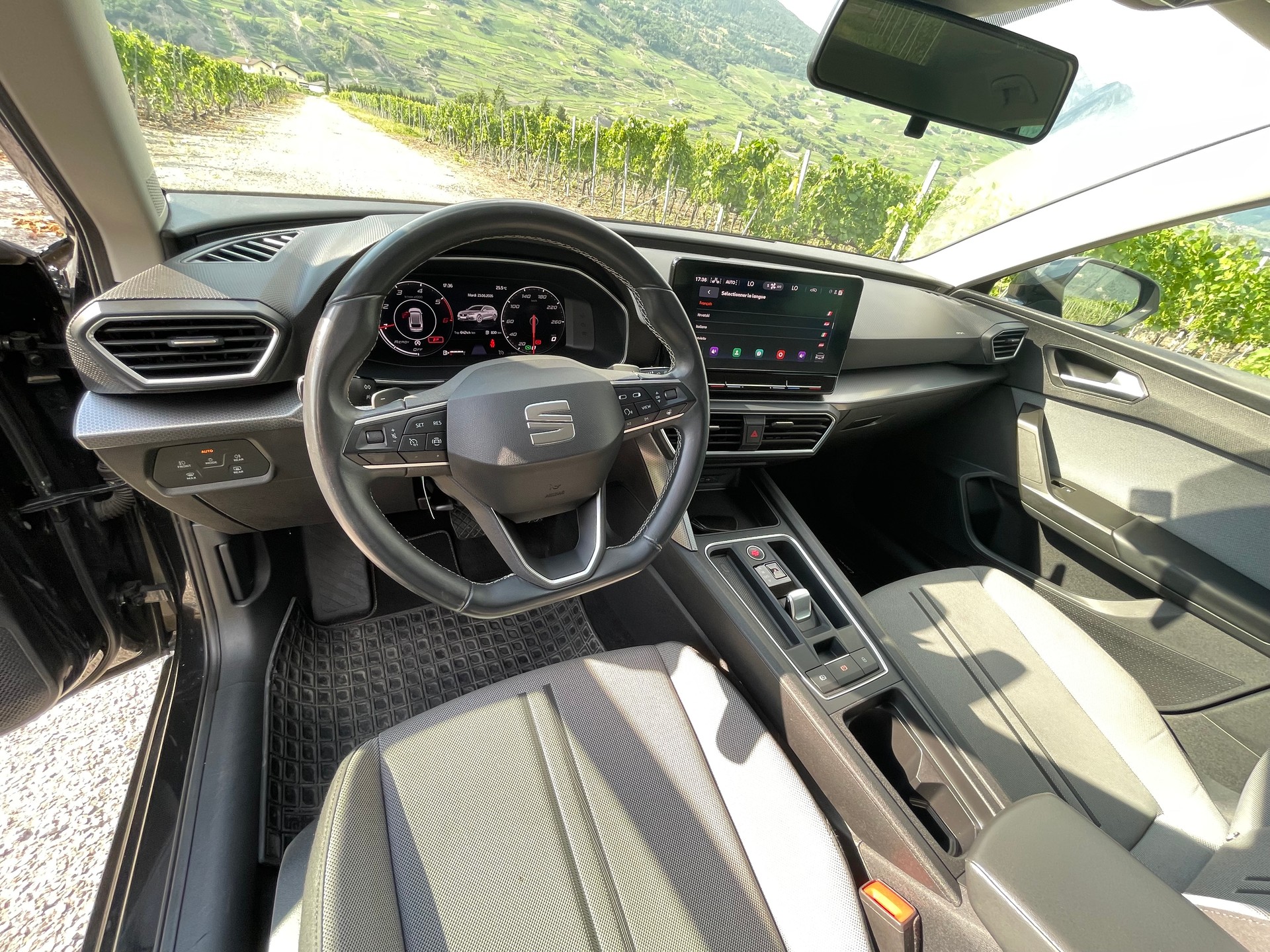 SEAT Leon ST 2.0 TDI EVO DSG Style-image-11