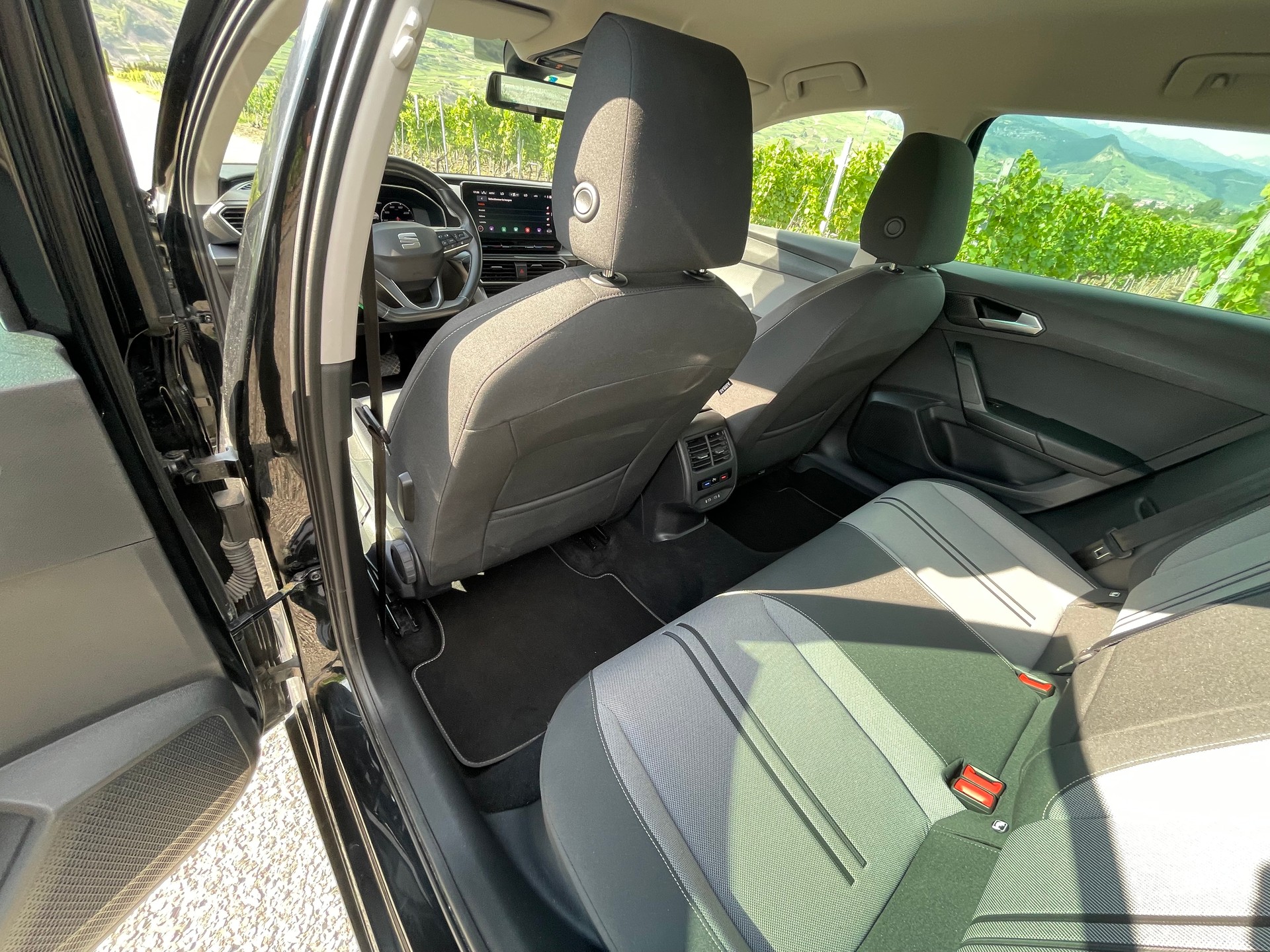 SEAT Leon ST 2.0 TDI EVO DSG Style-image-13