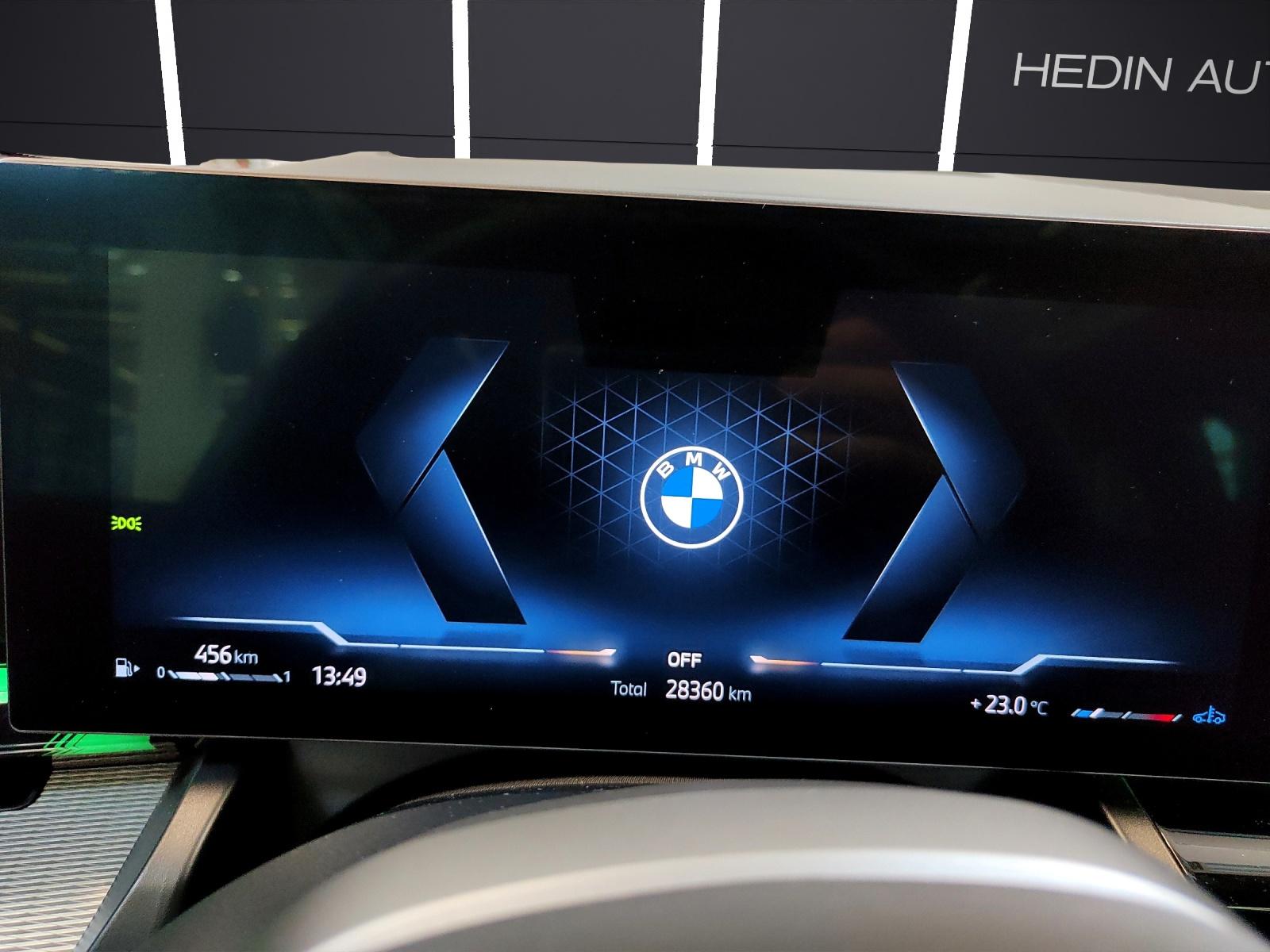 BMW 520d xDrive Touring-image-10