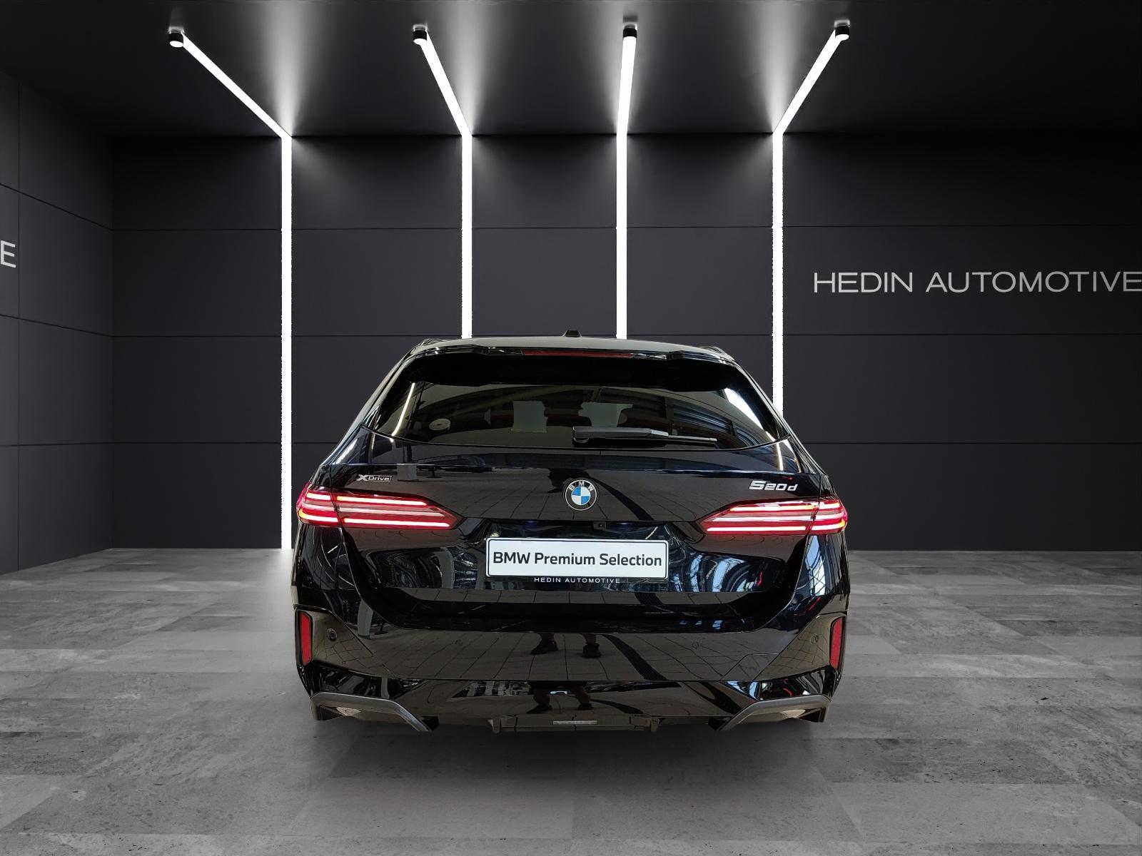 BMW 520d xDrive Touring-image-4