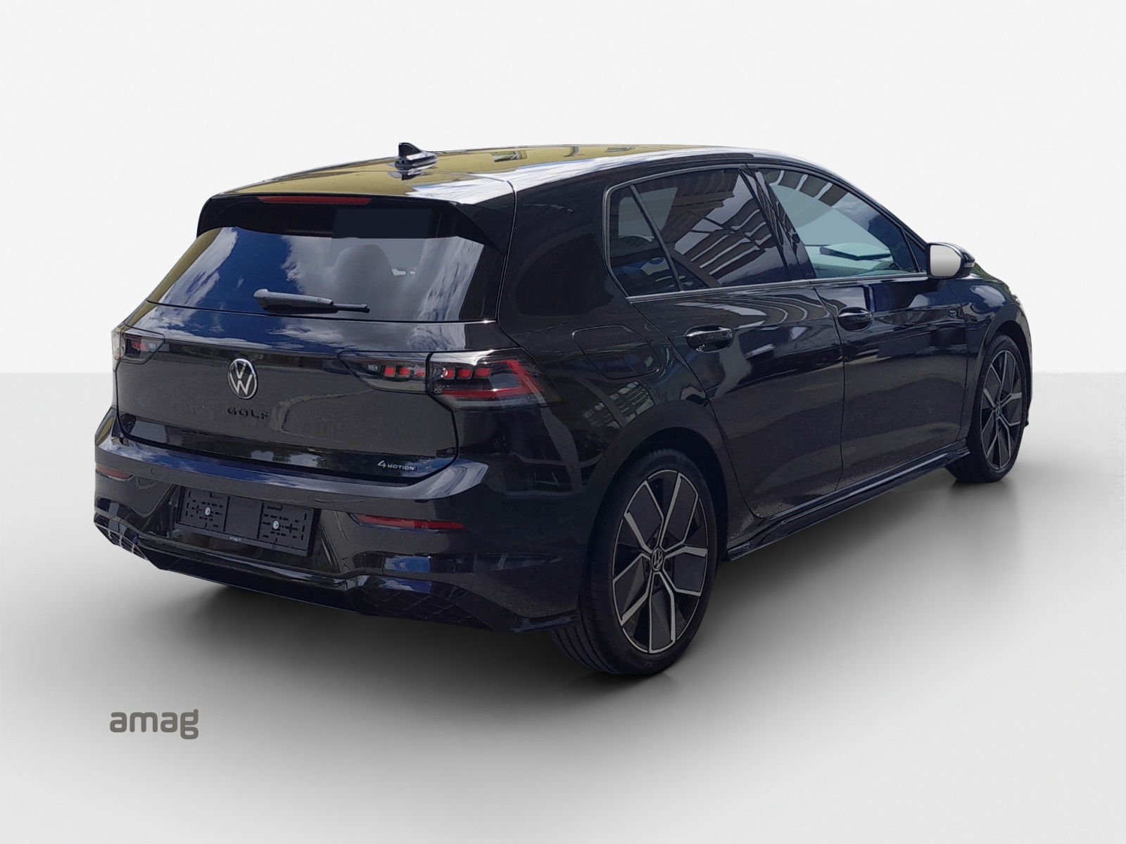 VW Golf 2.0 TSI R-Line DSG 4 Motion-image-4
