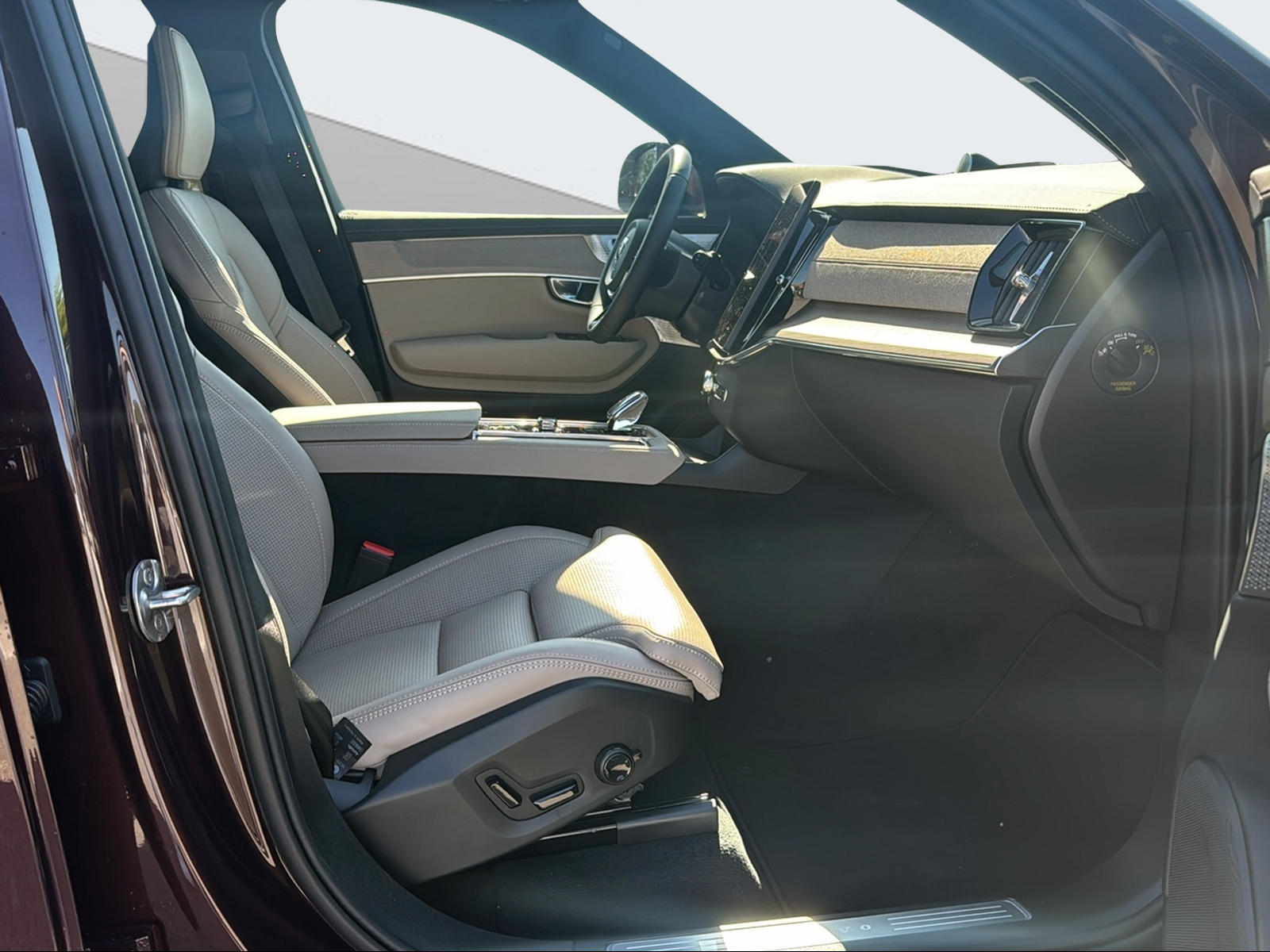 VOLVO XC90 2.0 T8 TE Ultra Bright eAWD-image-14
