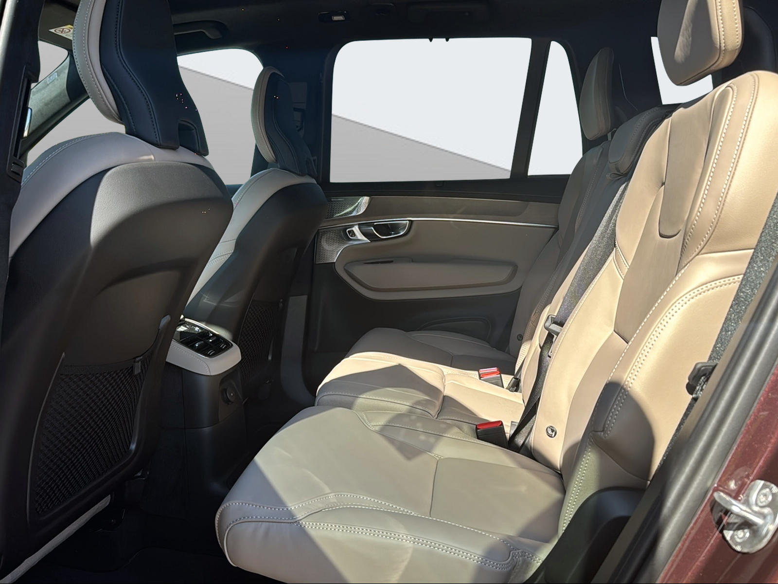 VOLVO XC90 2.0 T8 TE Ultra Bright eAWD-image-13