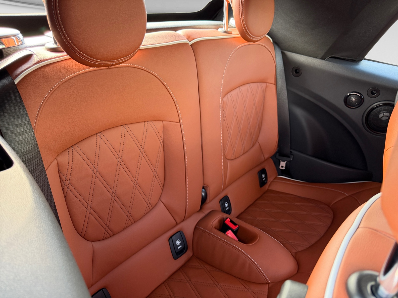 MINI Cooper S Cabriolet DKG-image-17