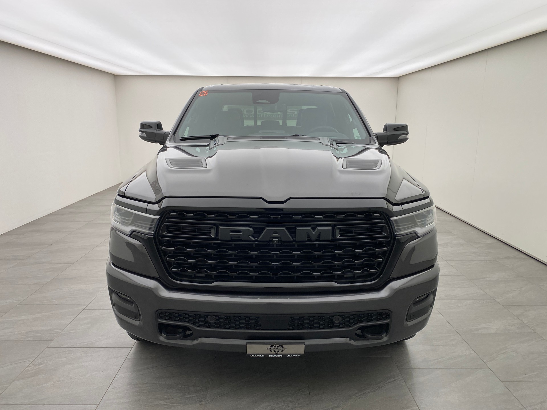 DODGE Ram 1500 5.7 Limited Night eTorque MY 2026-image-1